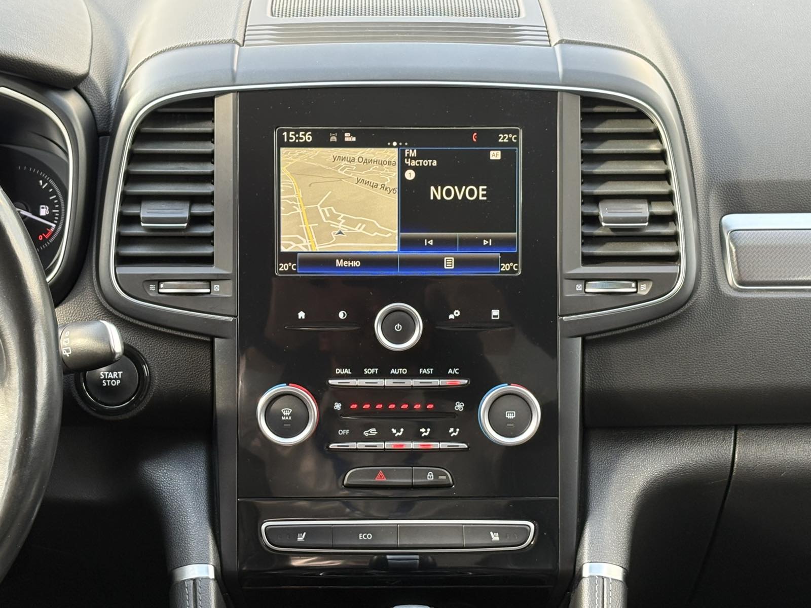  Koleos