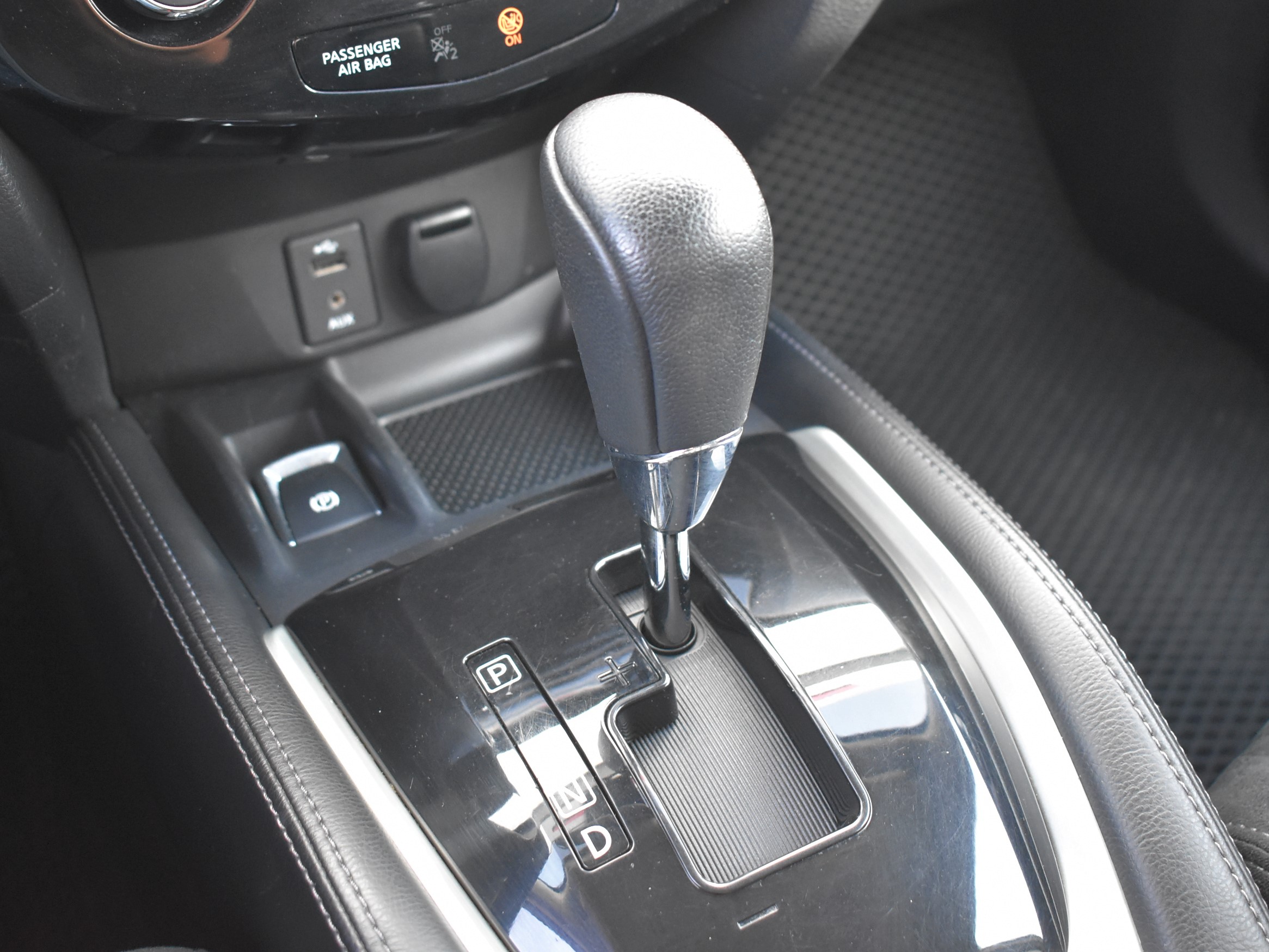  X-TRAIL