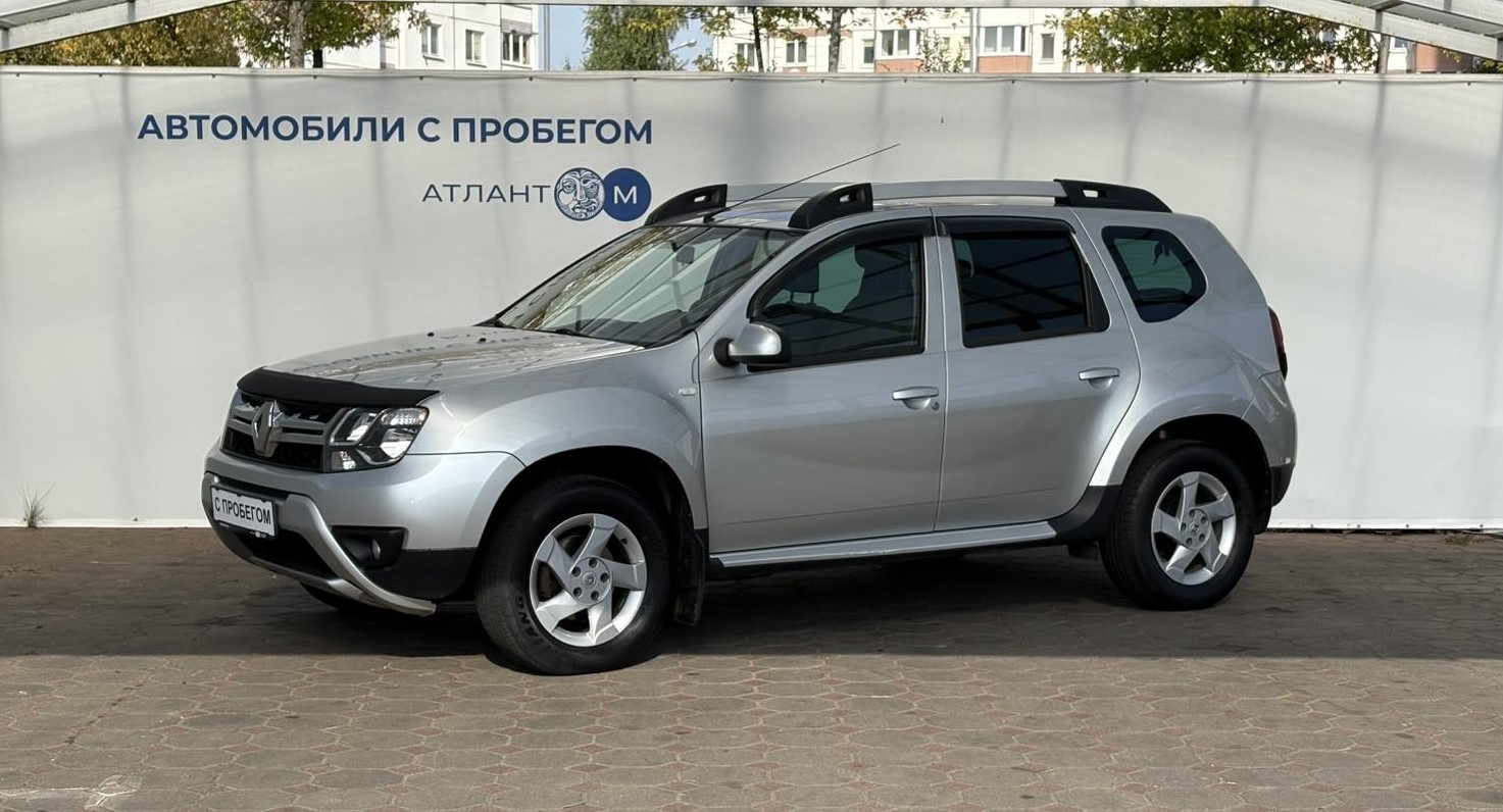 Внедорожник Renault DUSTER (2015)