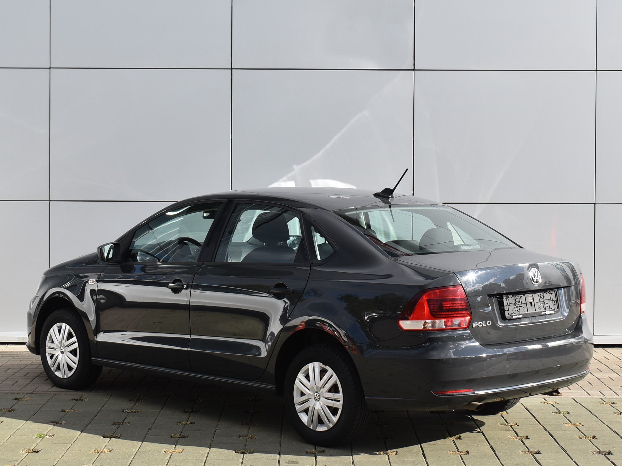  Polo Sedan