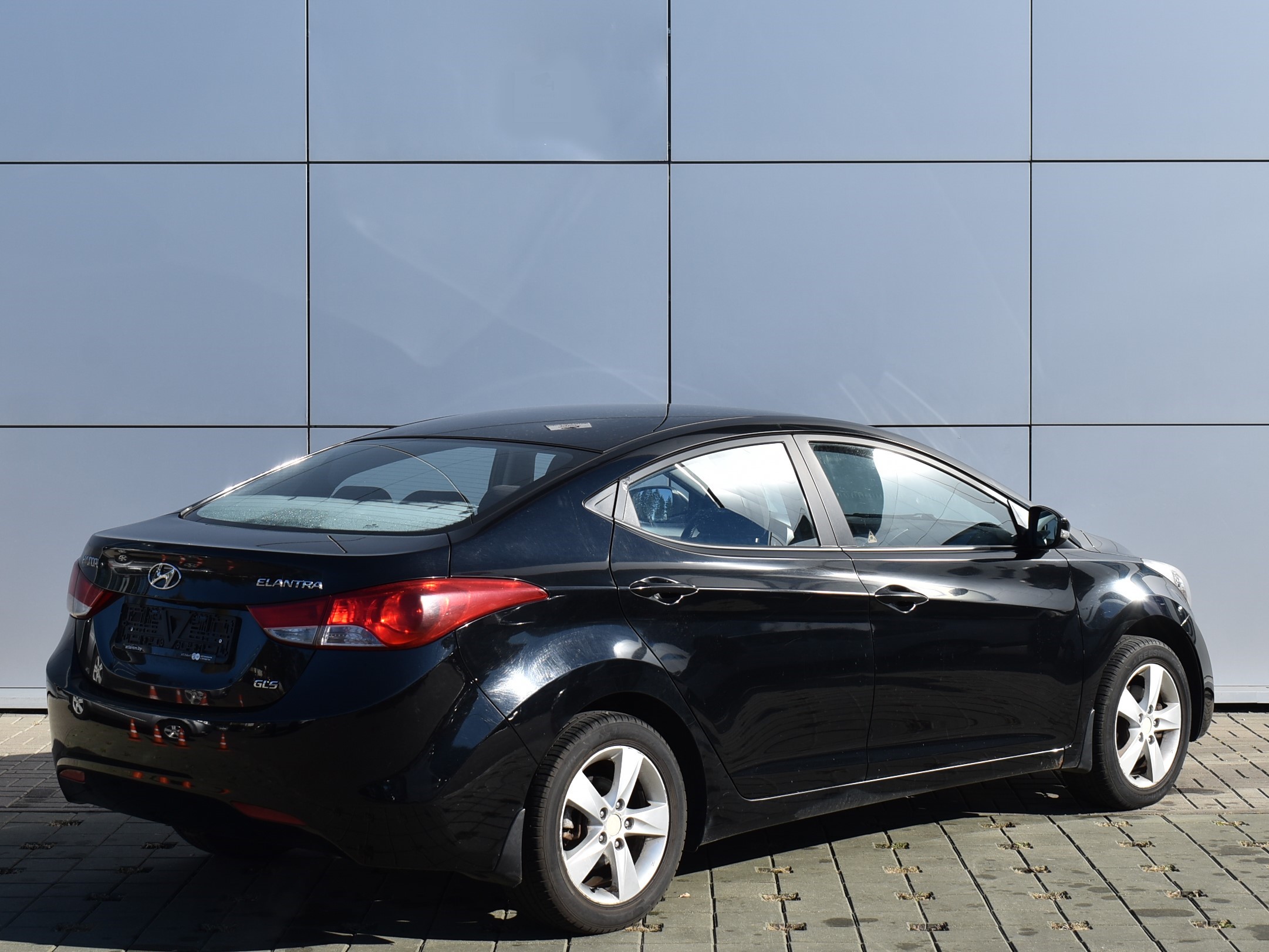  ELANTRA