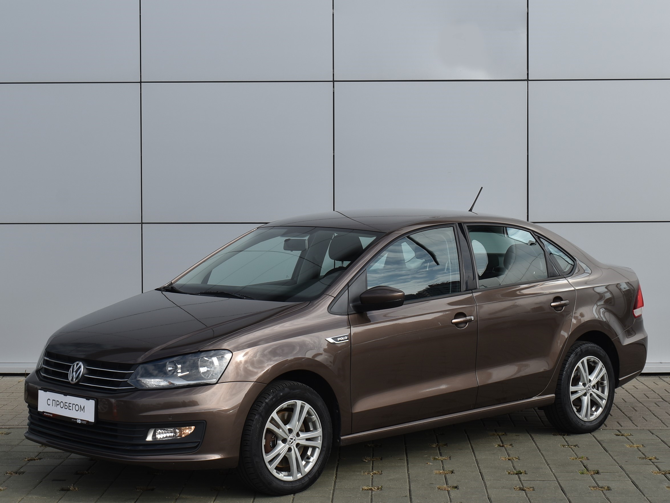  Polo Sedan