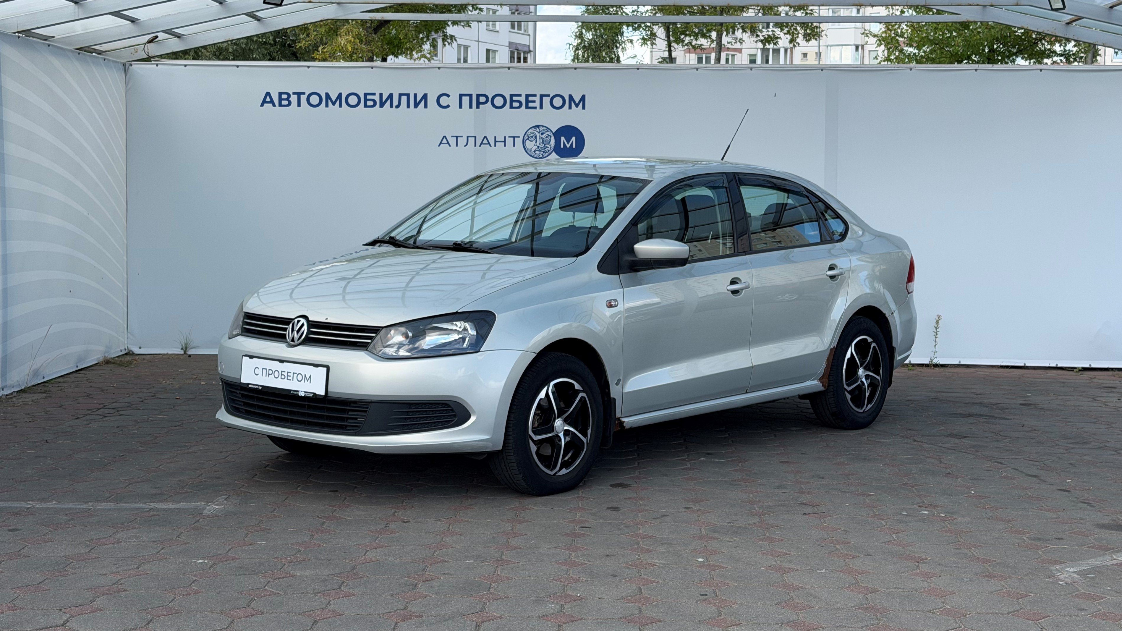  Polo Sedan