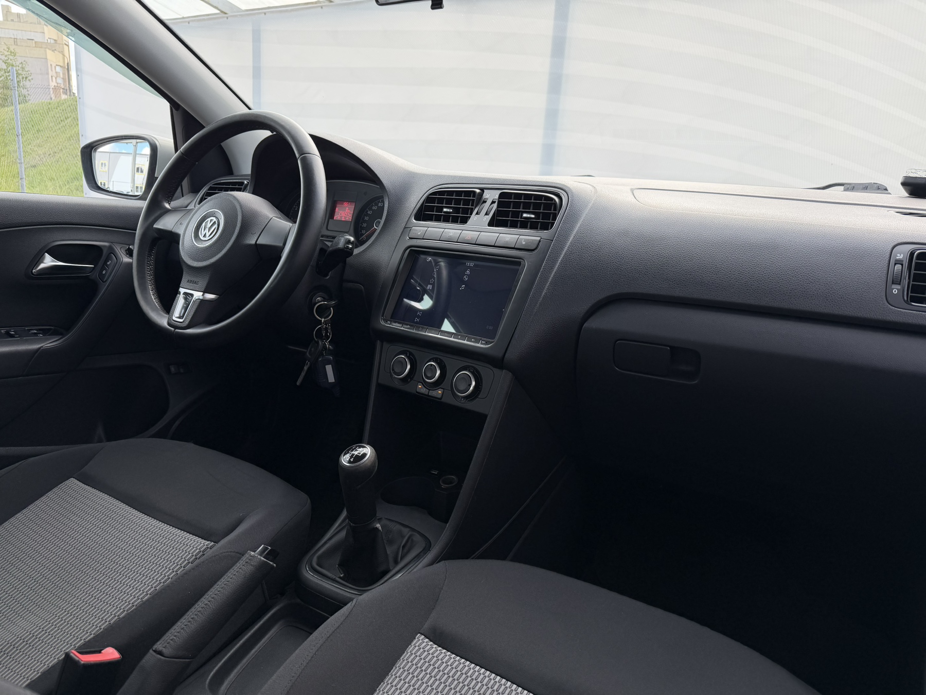  Polo Sedan