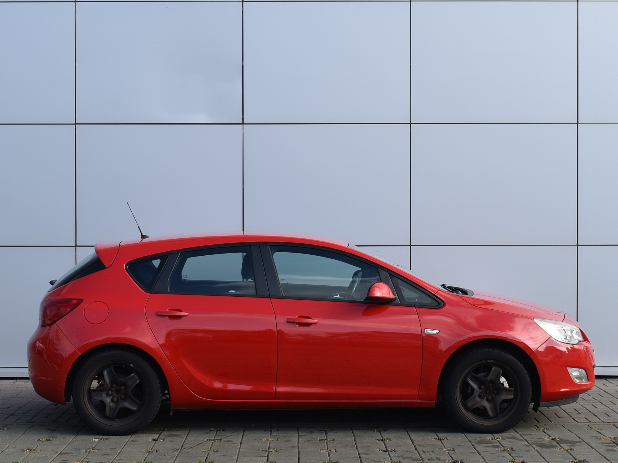  ASTRA