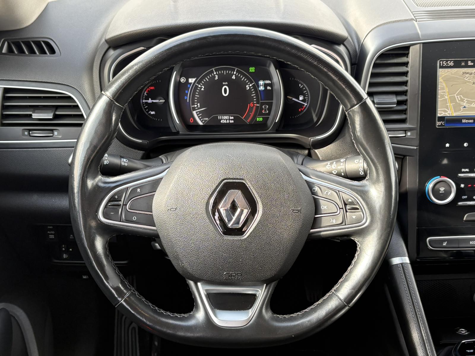  Koleos