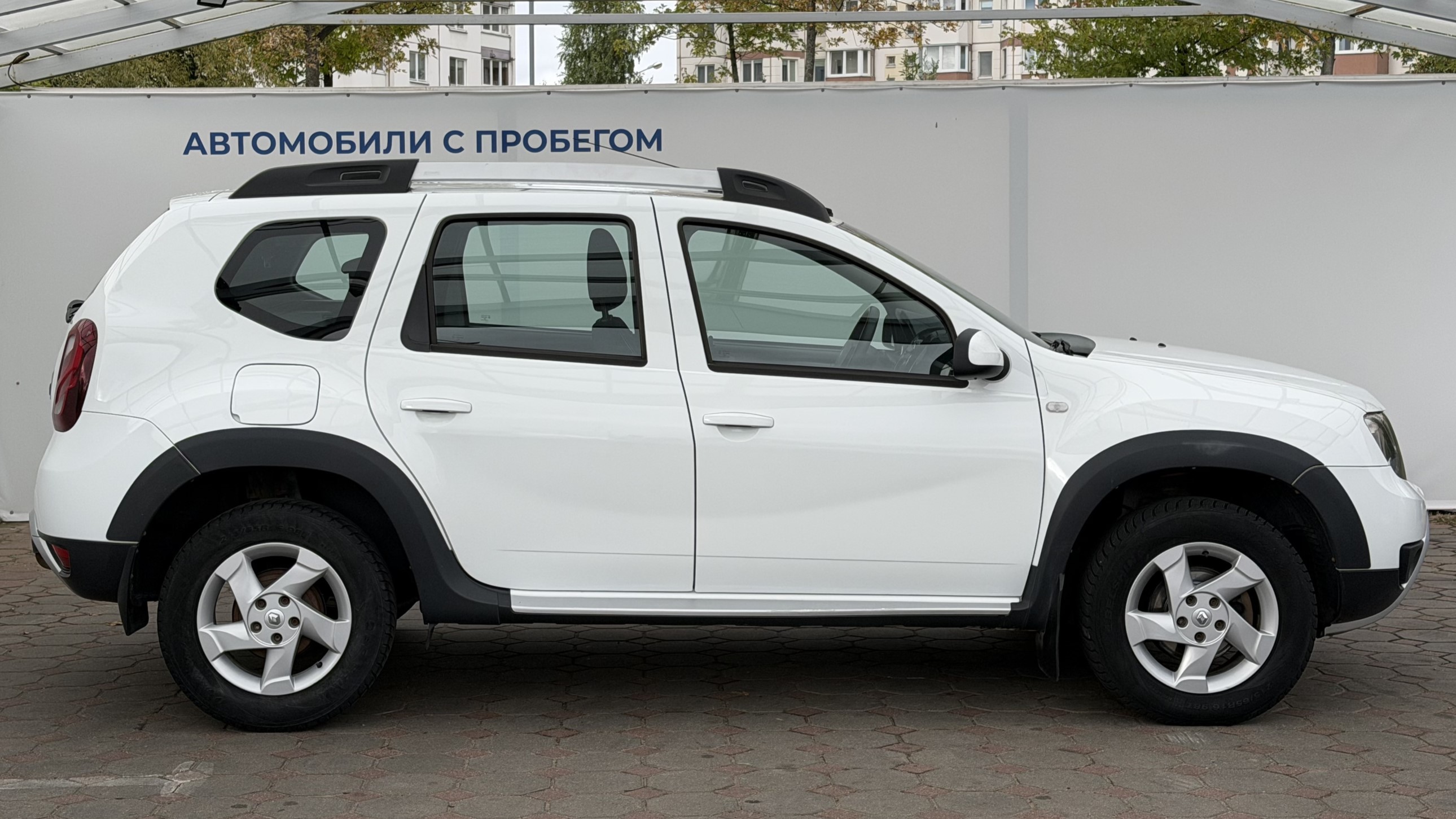  DUSTER