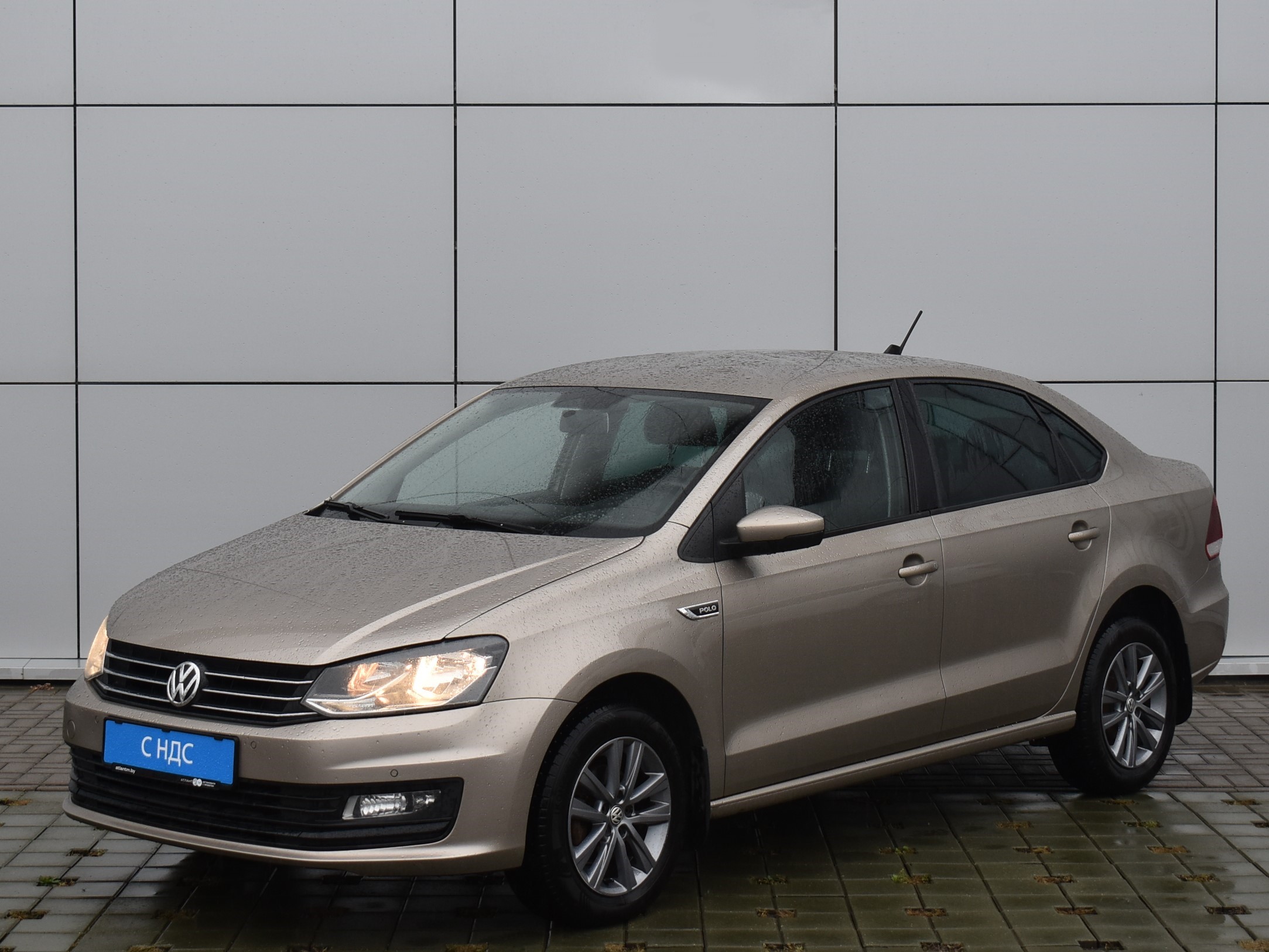  Polo Sedan