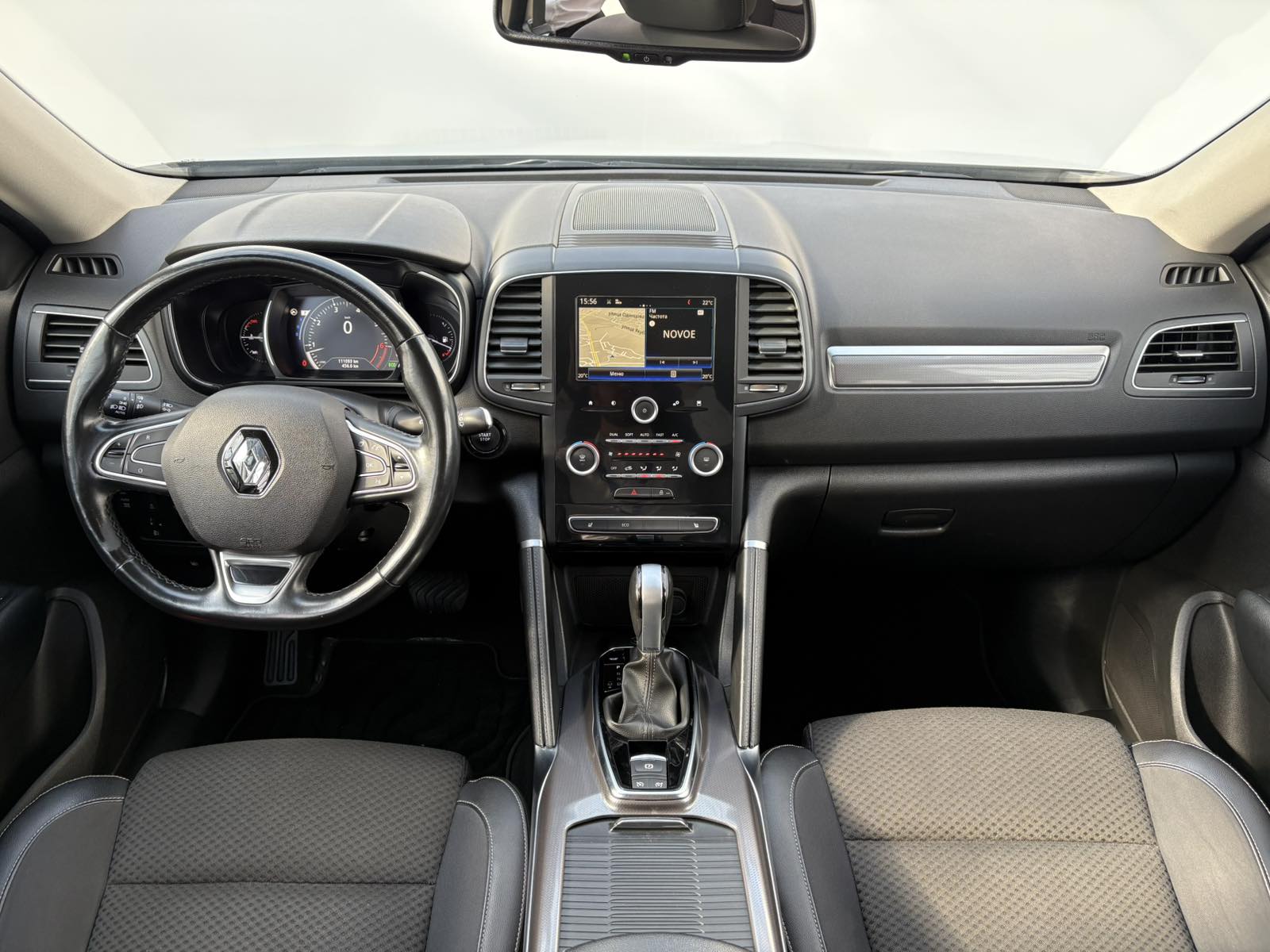  Koleos