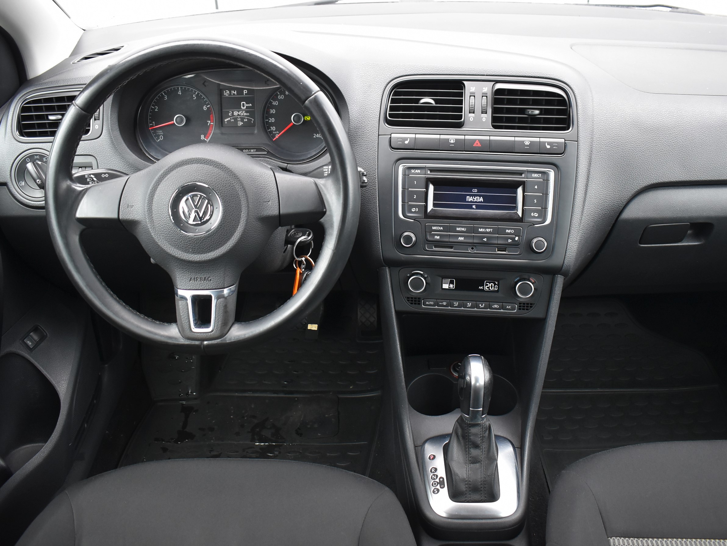  Polo Sedan