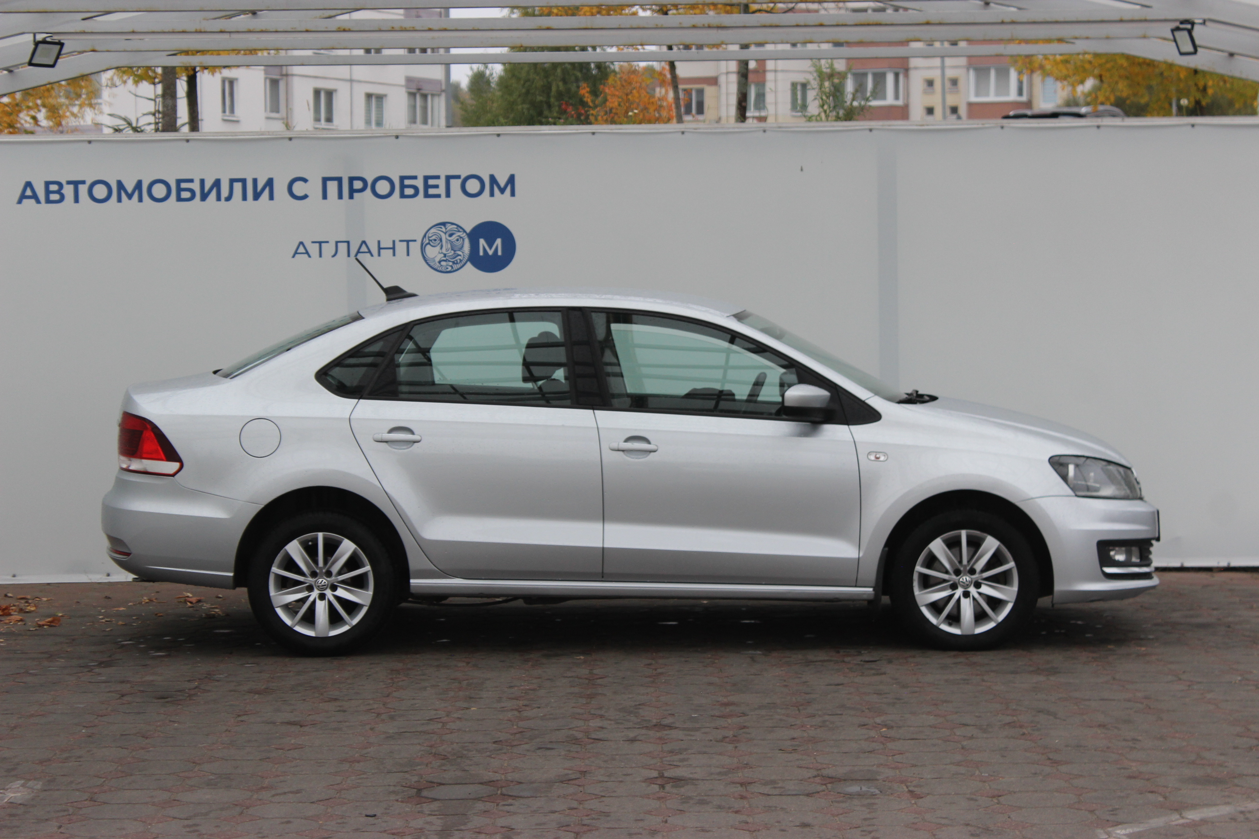  Polo Sedan