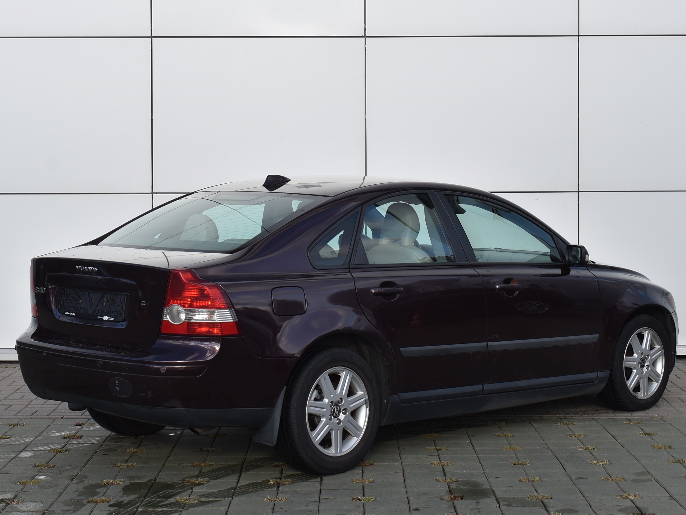  S40