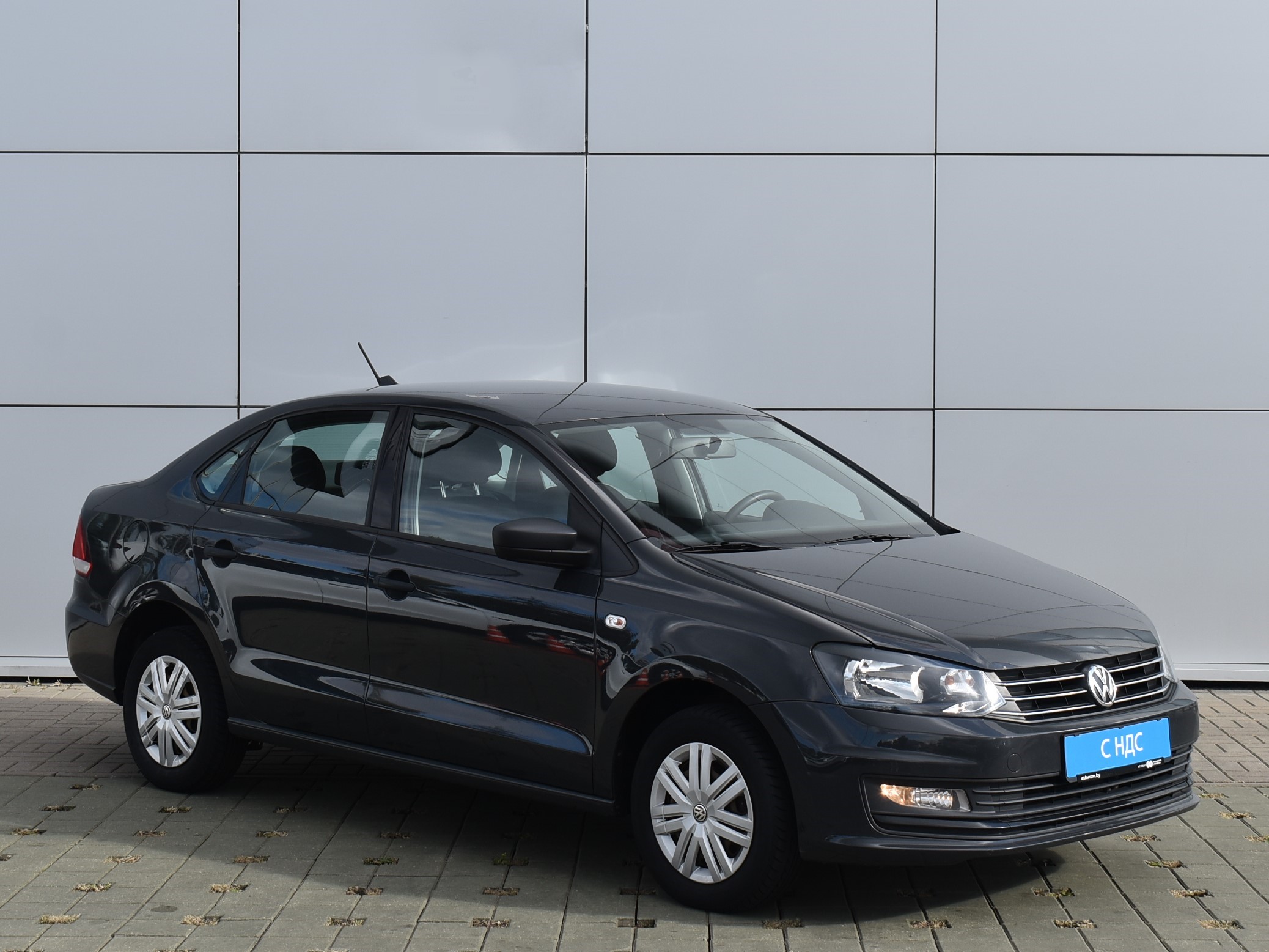  Polo Sedan