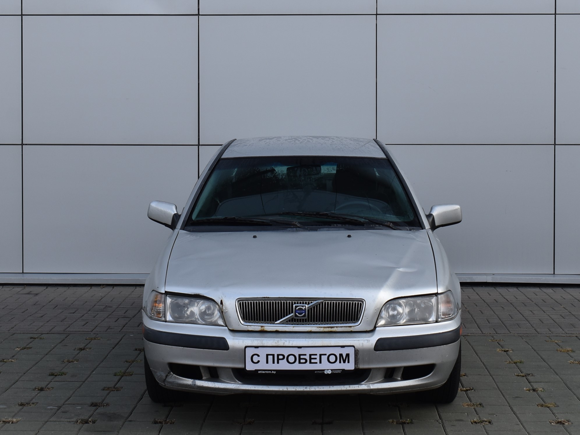  S40