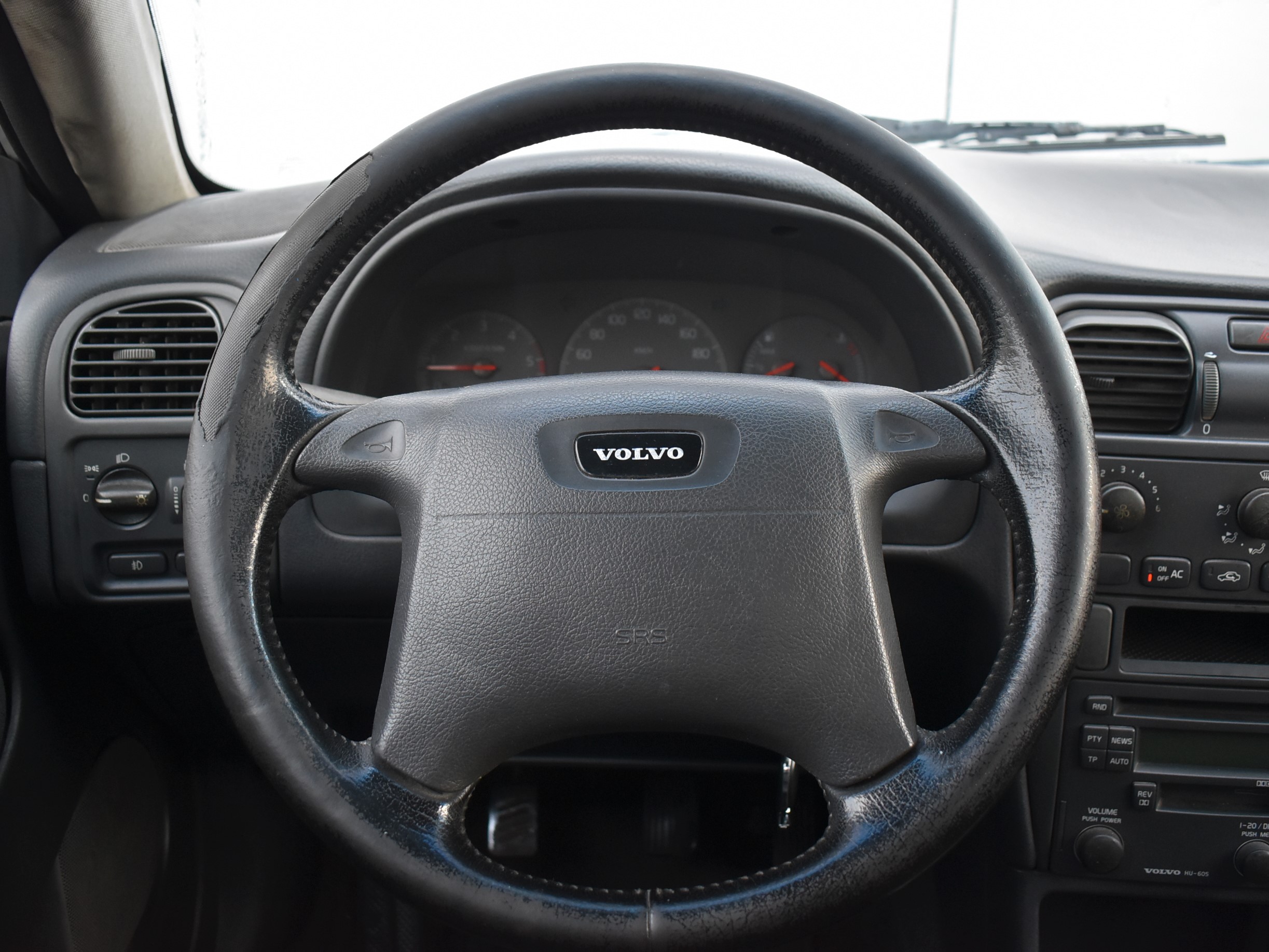  S40