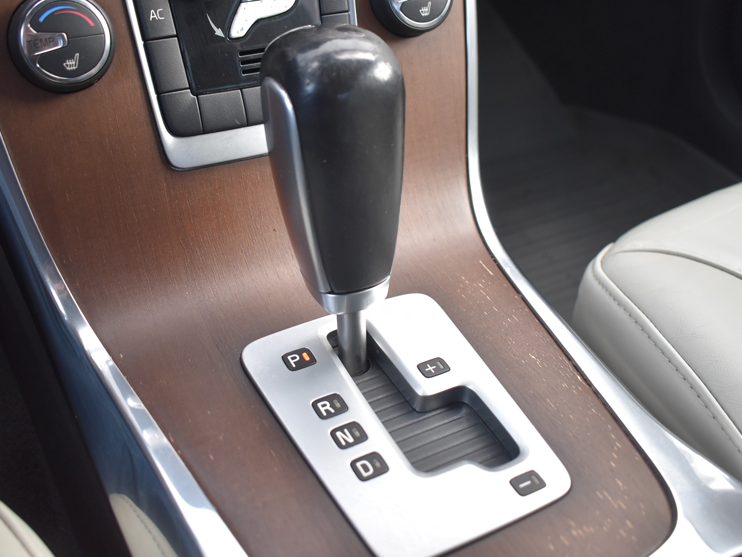  S80