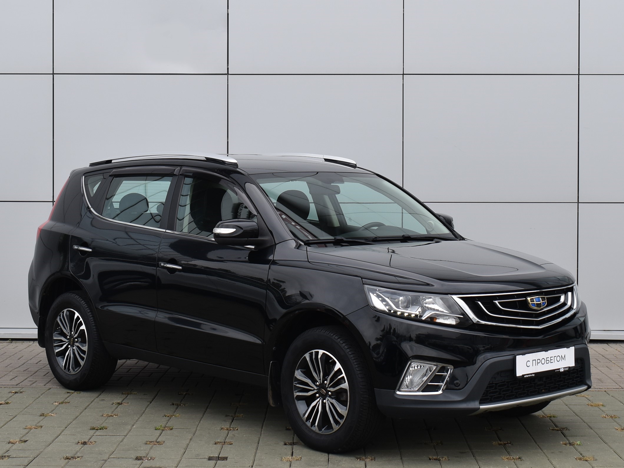  EMGRAND X7