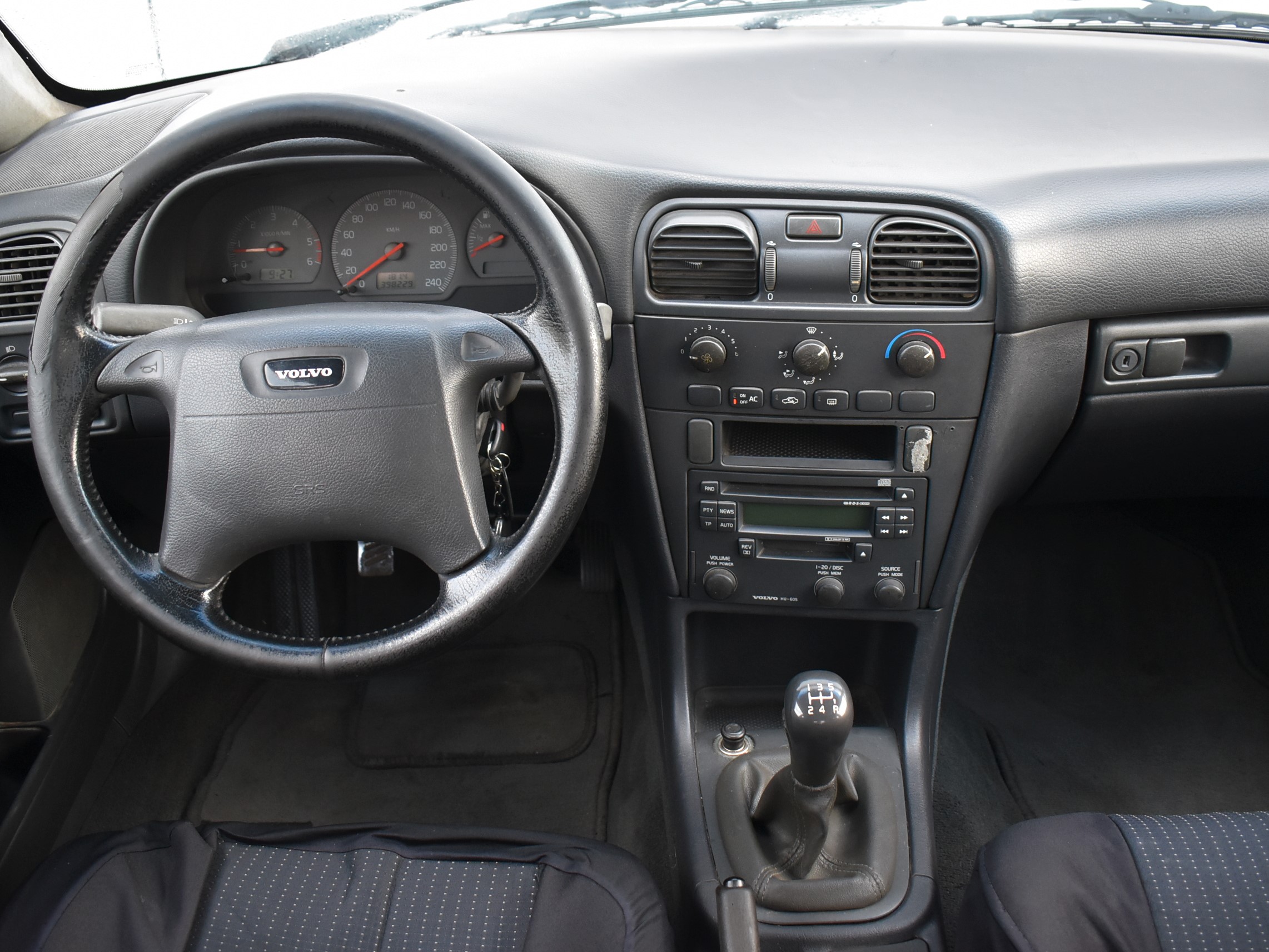  S40