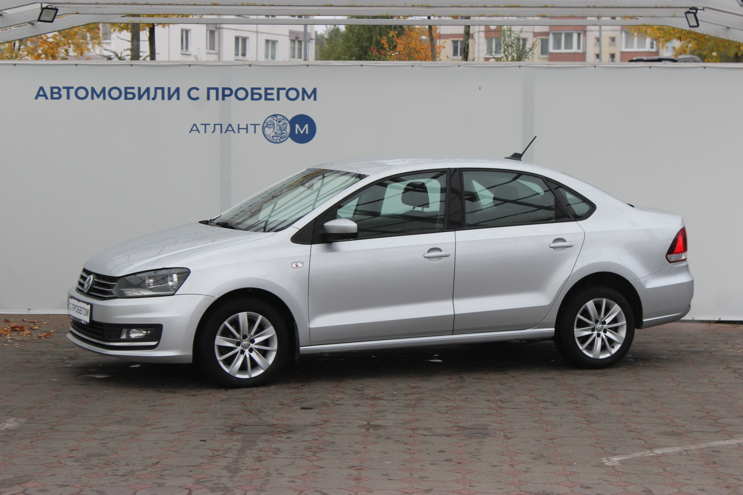  Polo Sedan