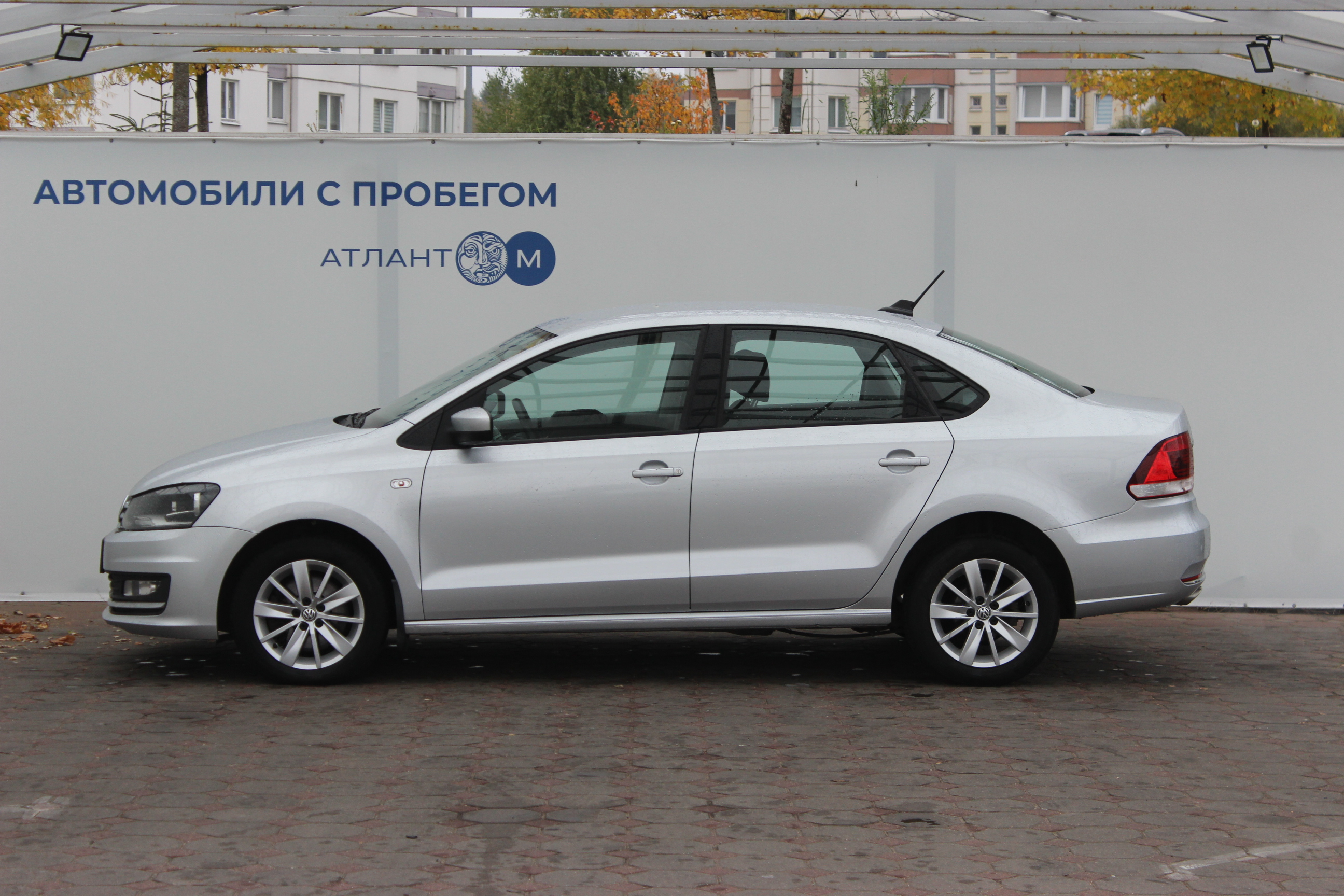  Polo Sedan