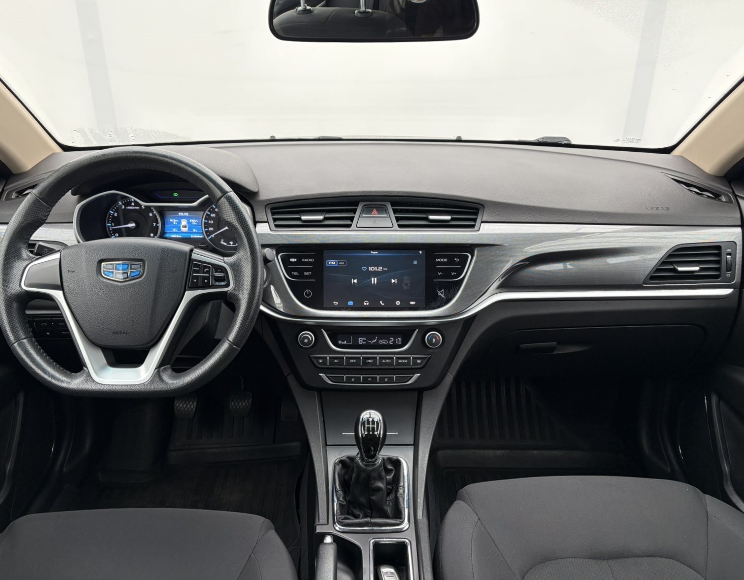  EMGRAND 7