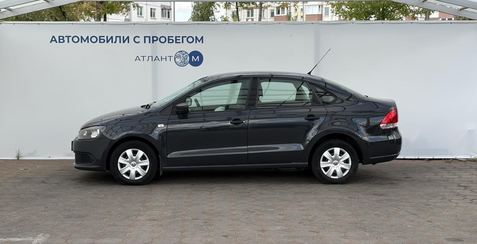  Polo Sedan