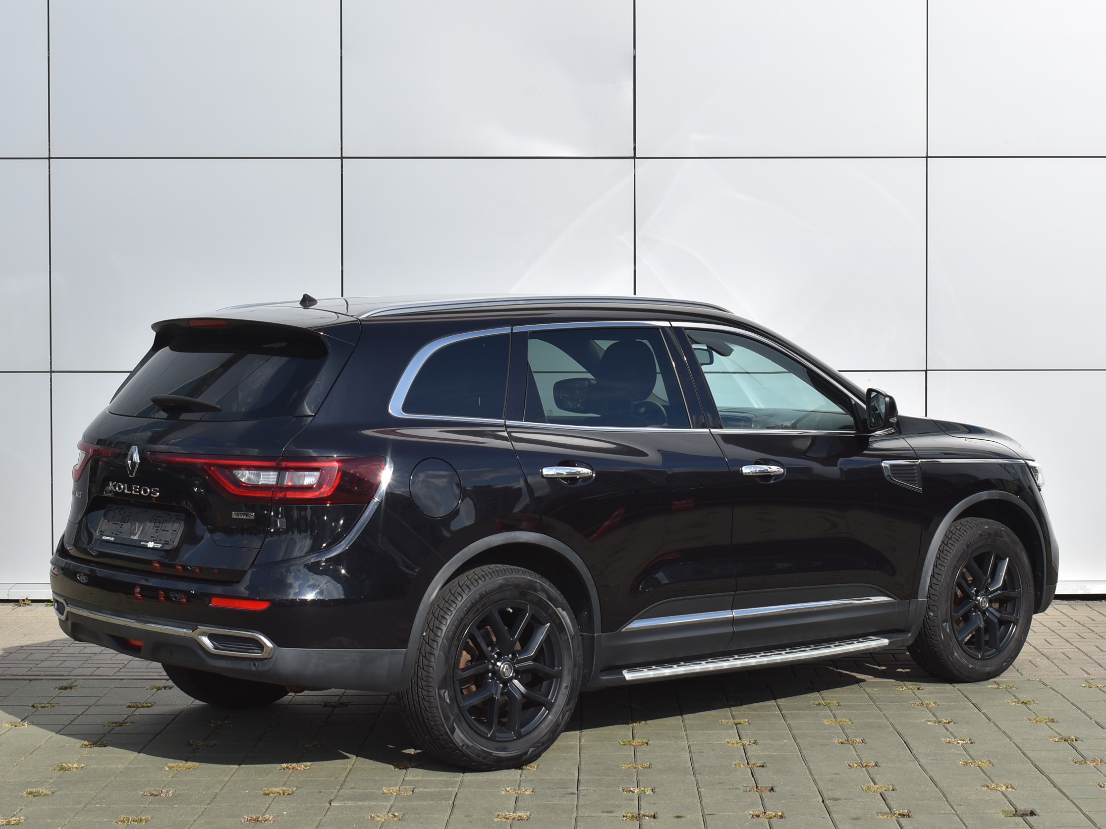  Koleos