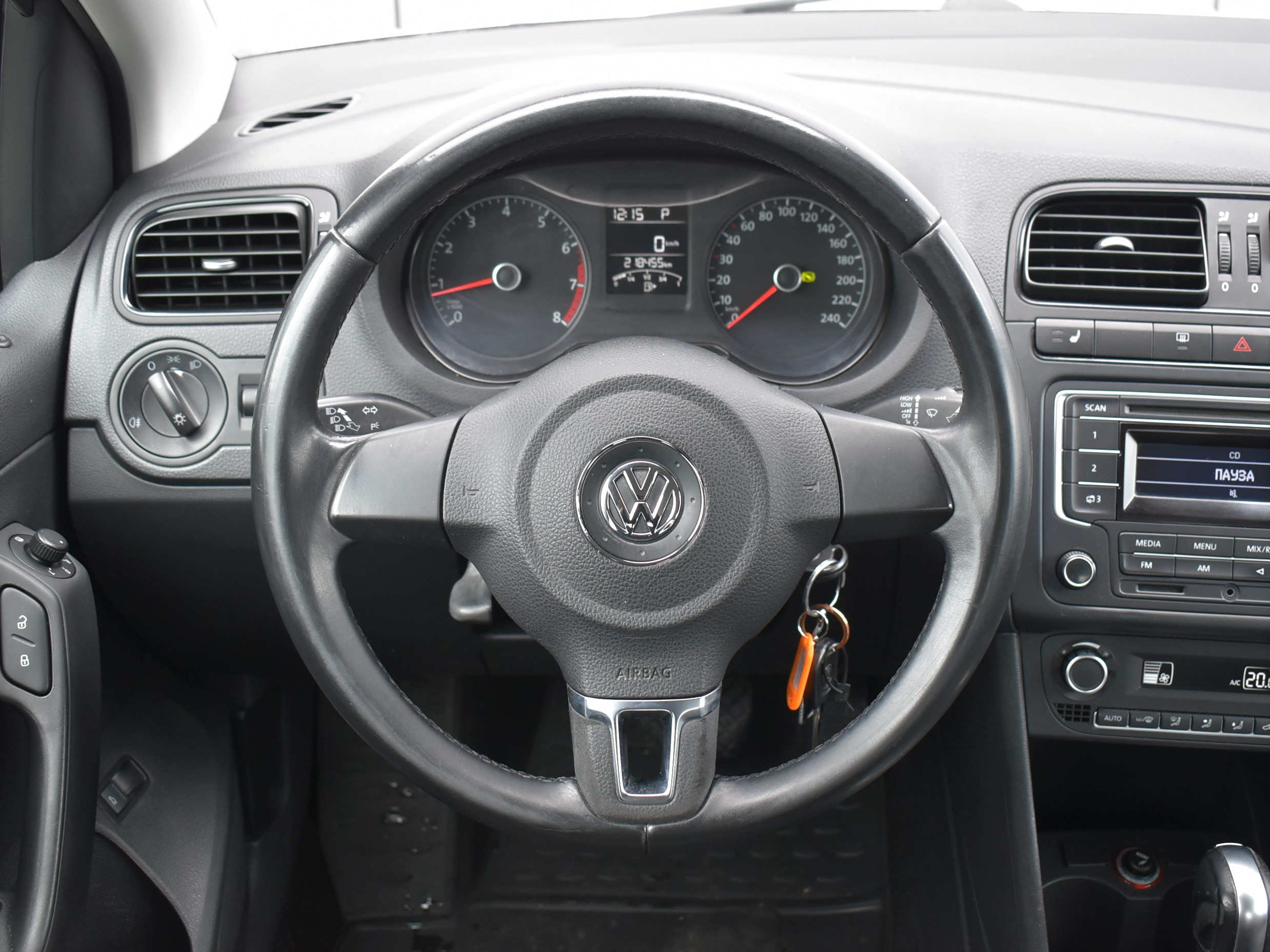  Polo Sedan