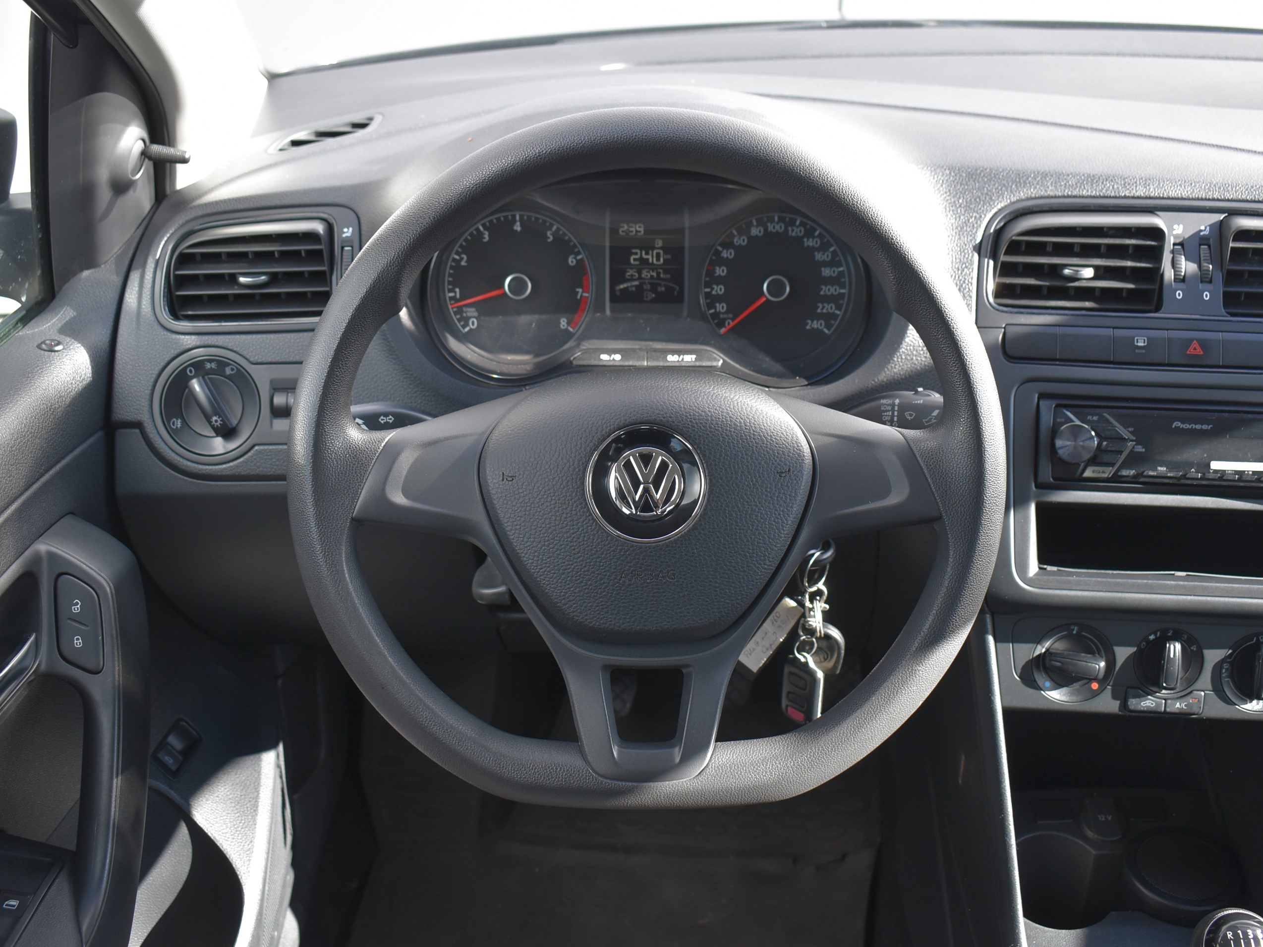  Polo Sedan