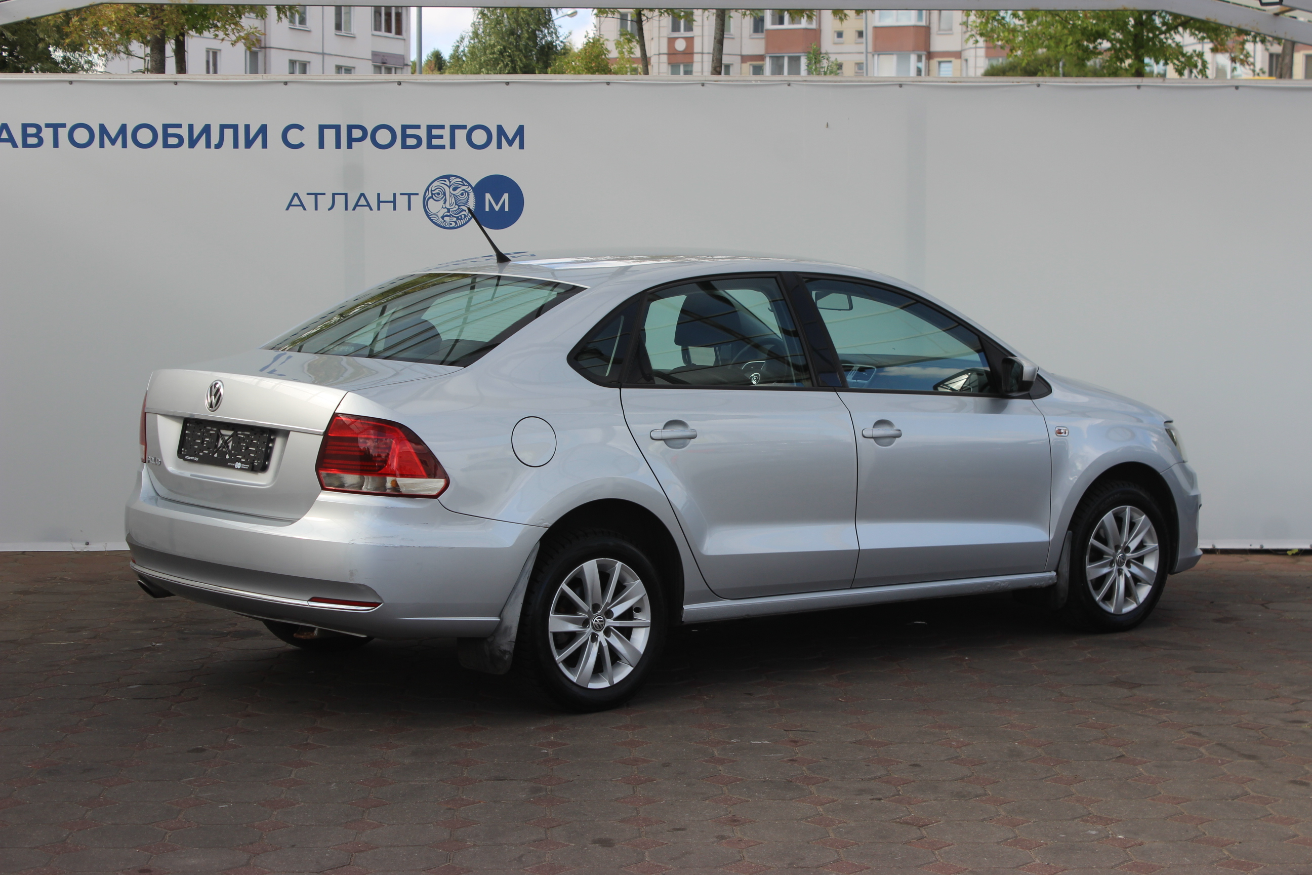  Polo Sedan