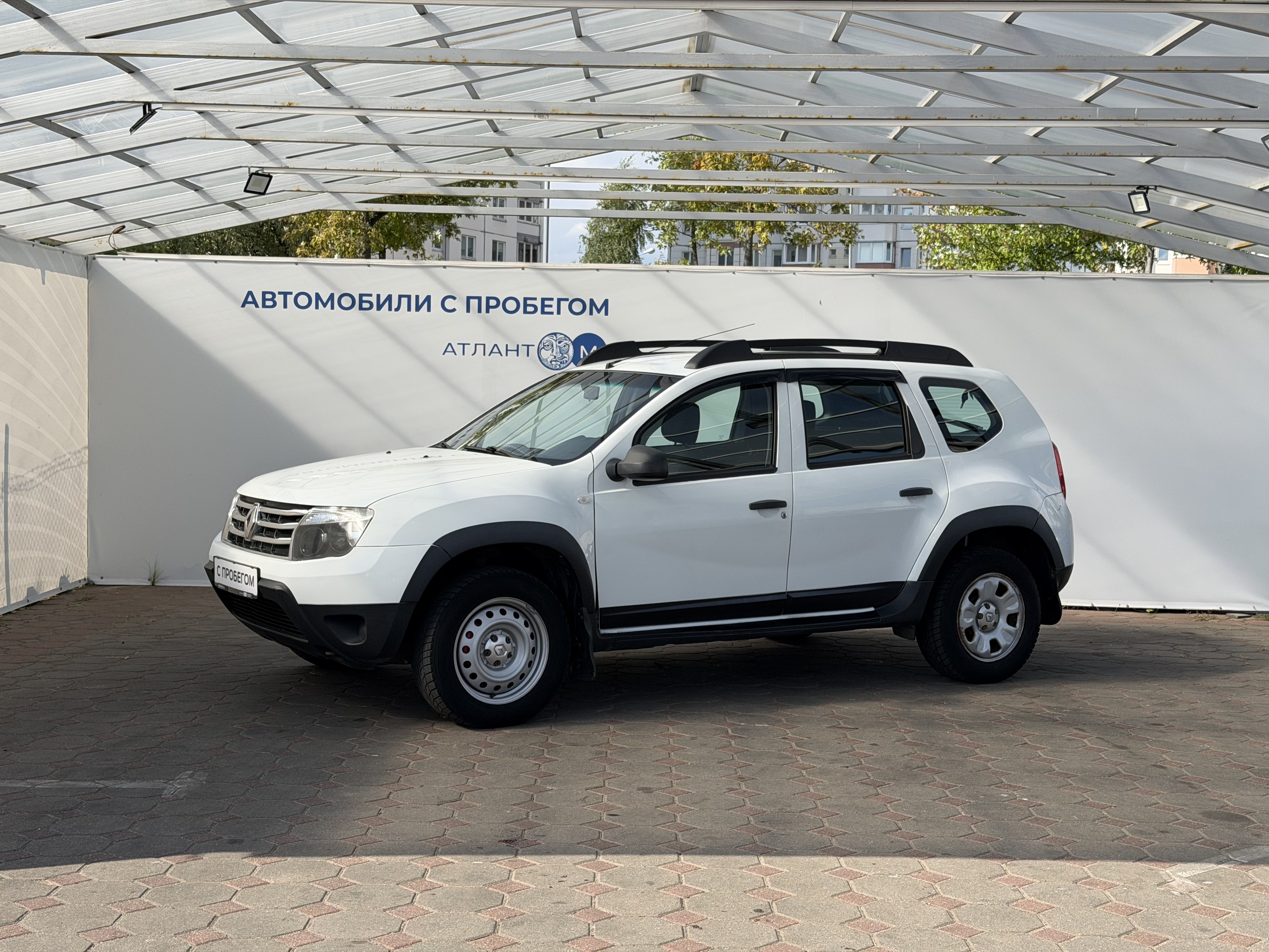 Внедорожник Renault DUSTER (2015)