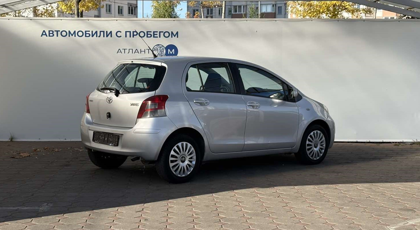  YARIS