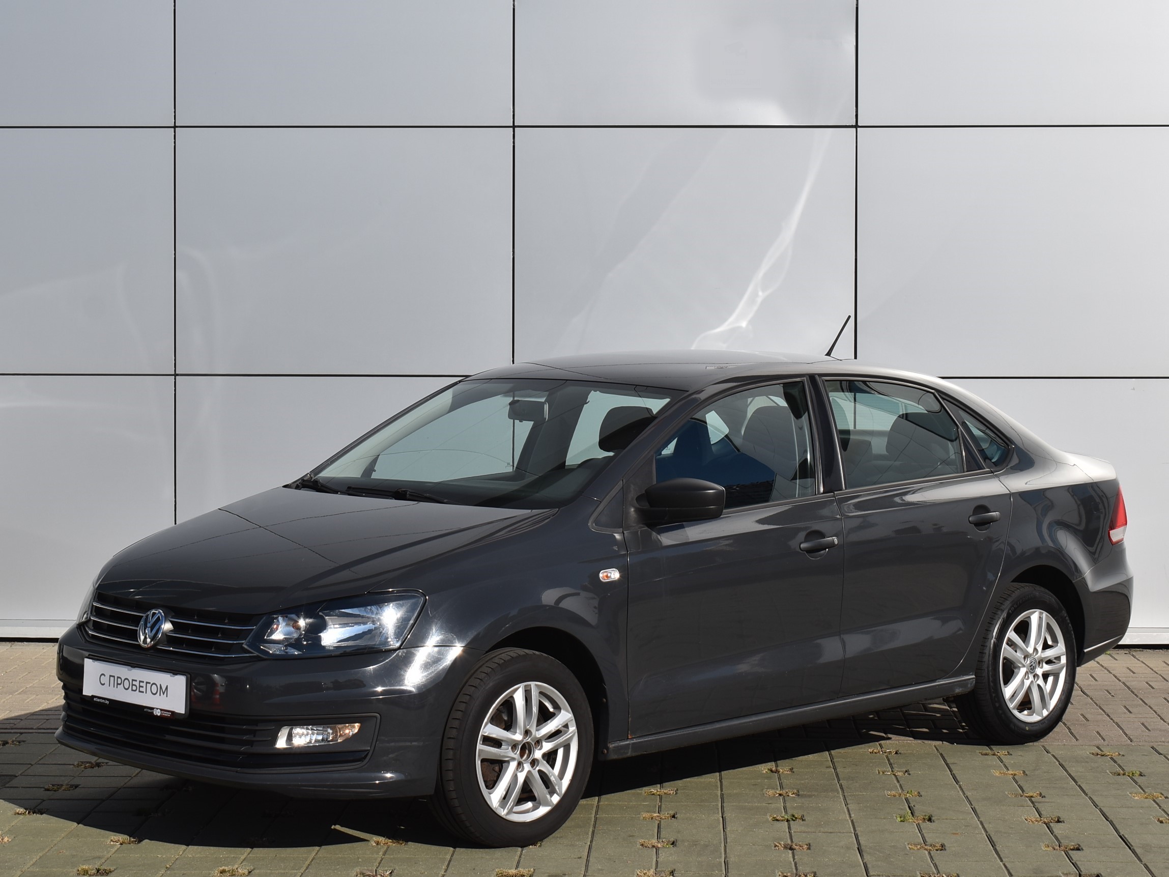  Polo Sedan