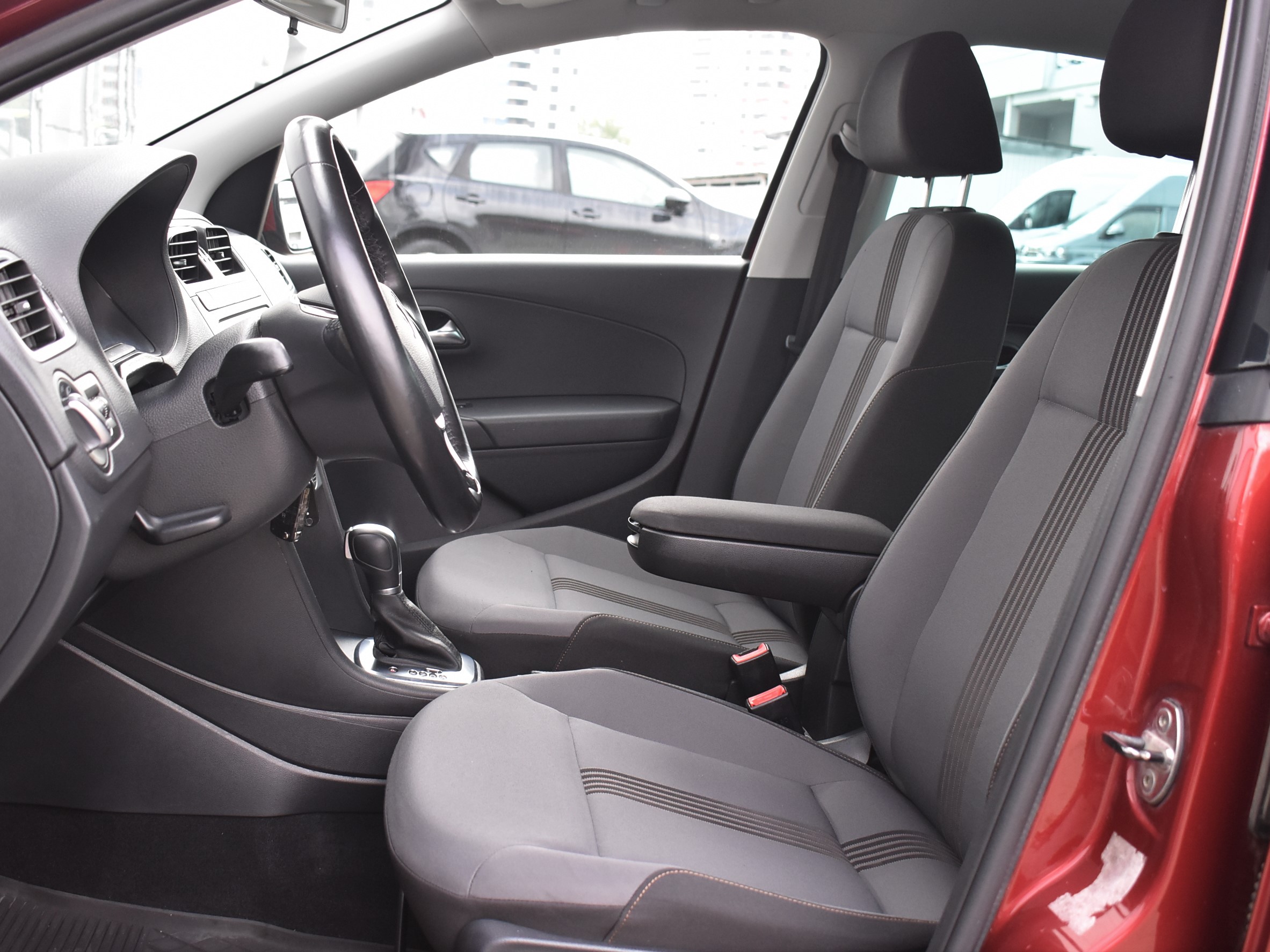  Polo Sedan