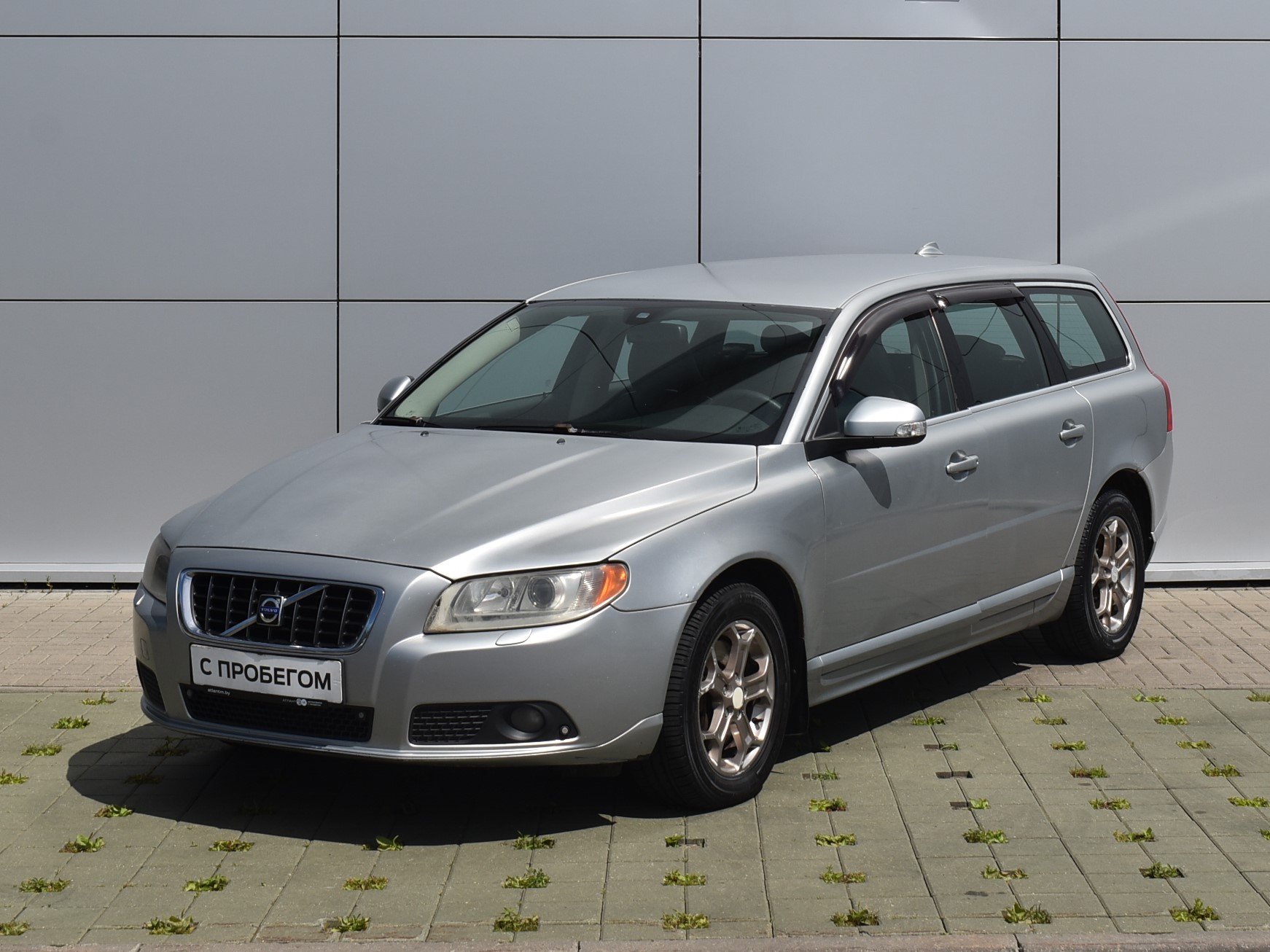 V70