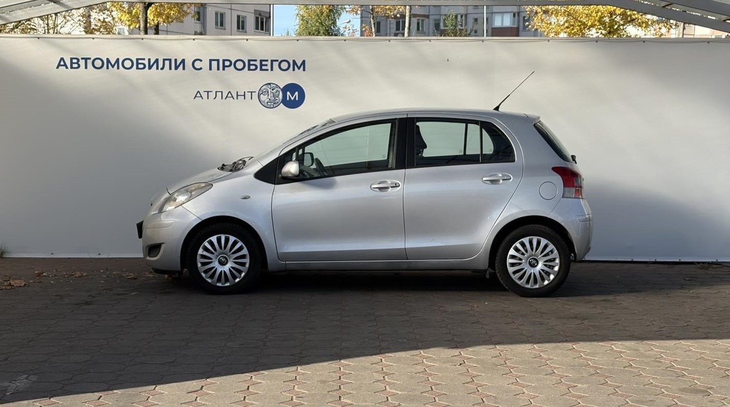  YARIS