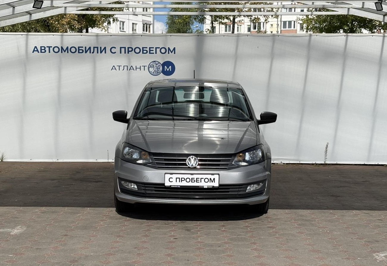  Polo Sedan