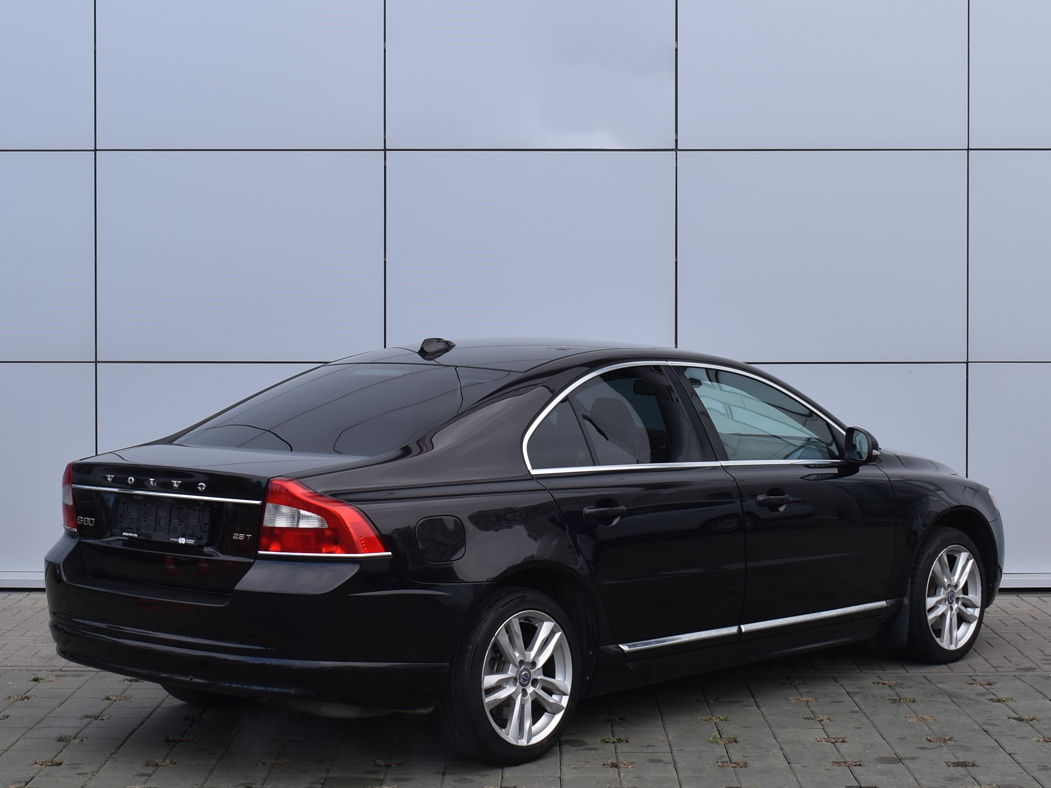  S80