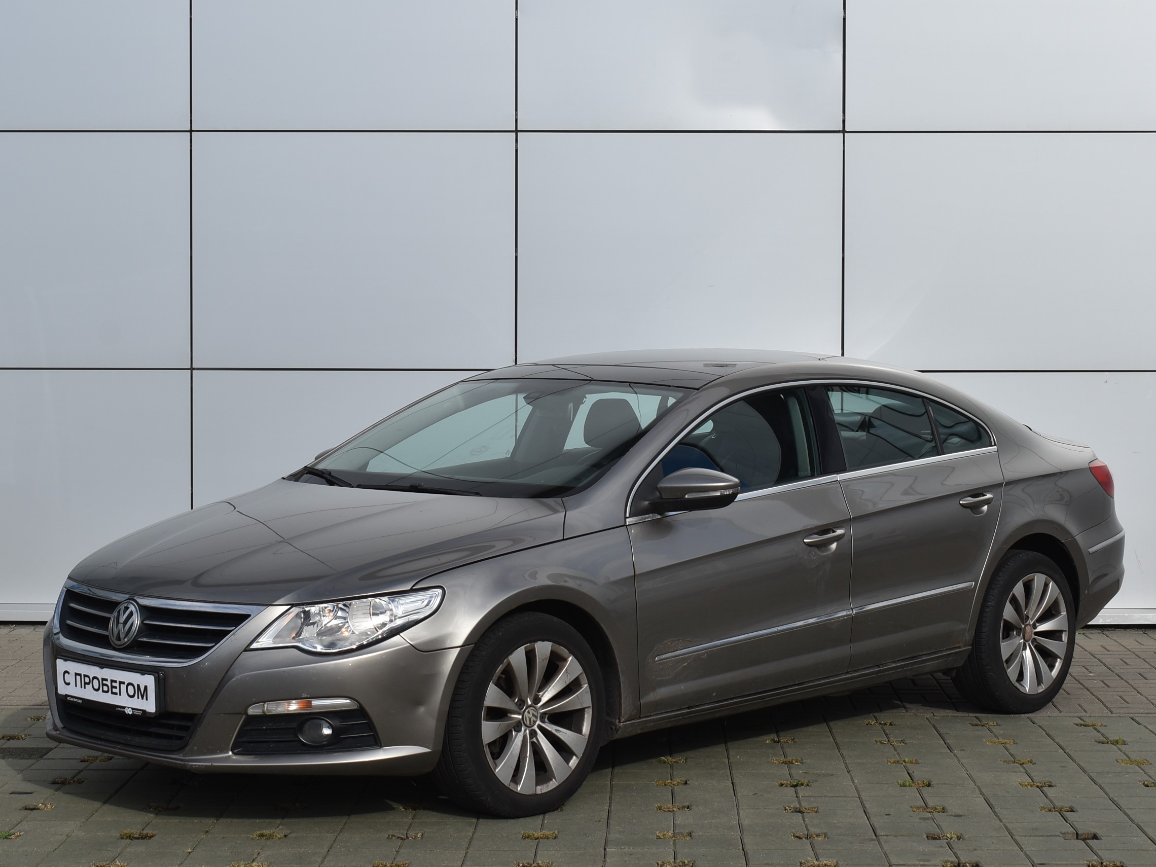 Седан Volkswagen PASSAT CC (2009)