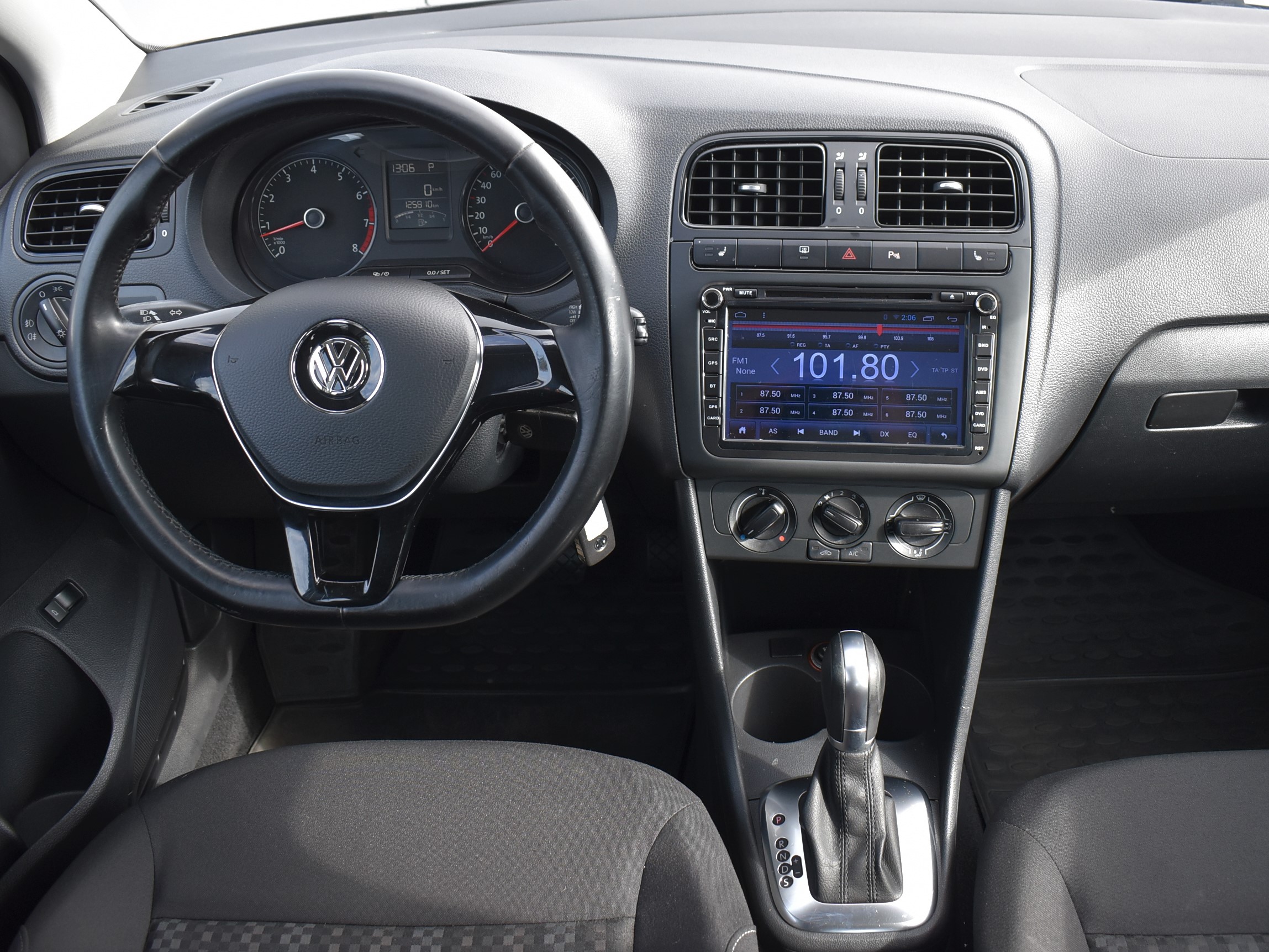  Polo Sedan