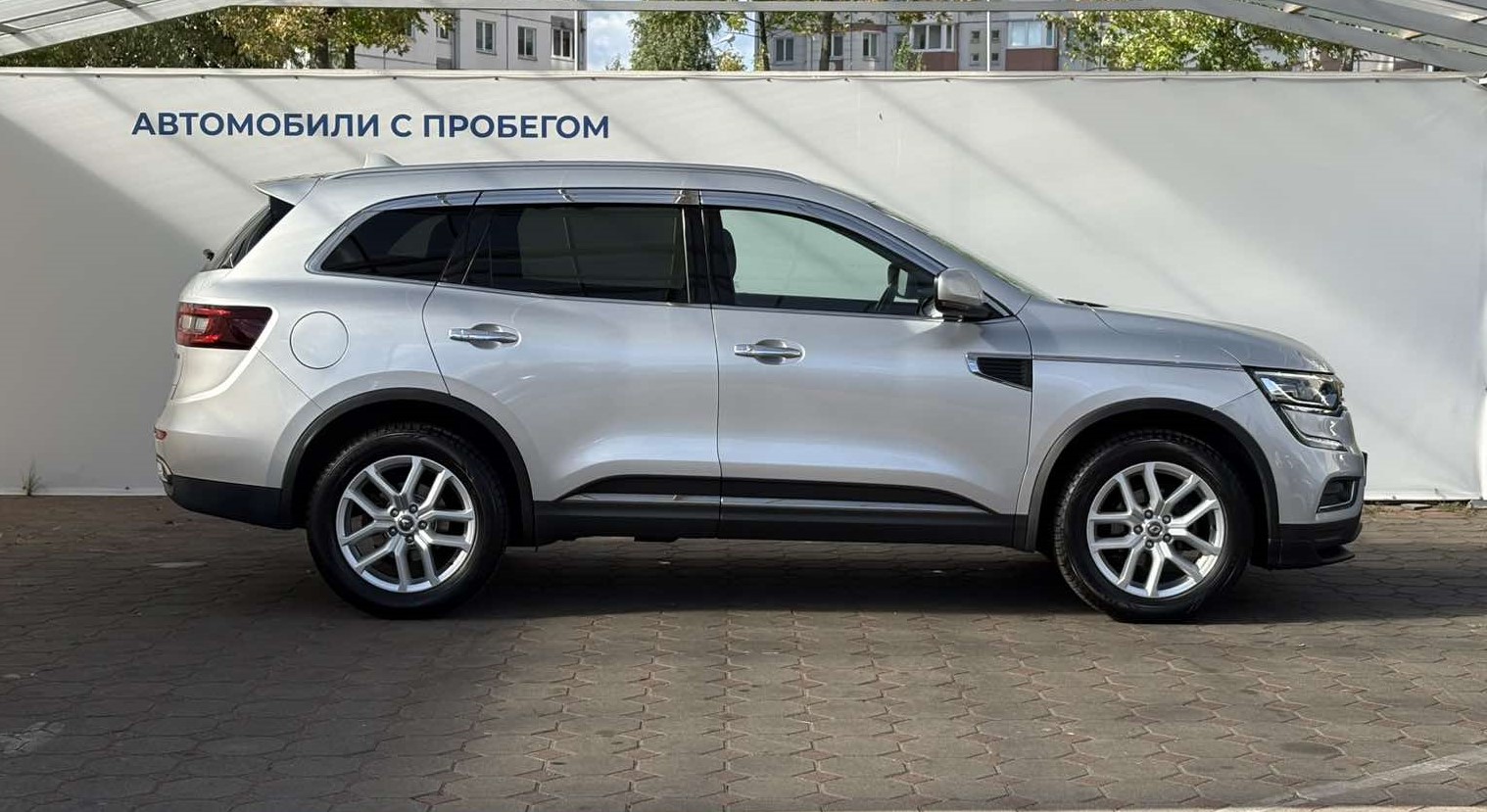  Koleos