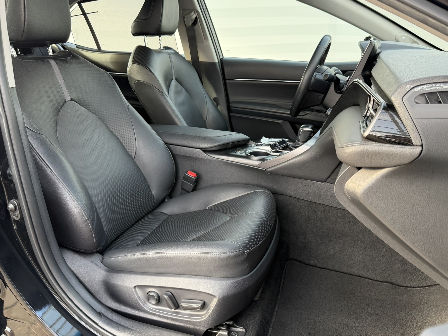  CAMRY