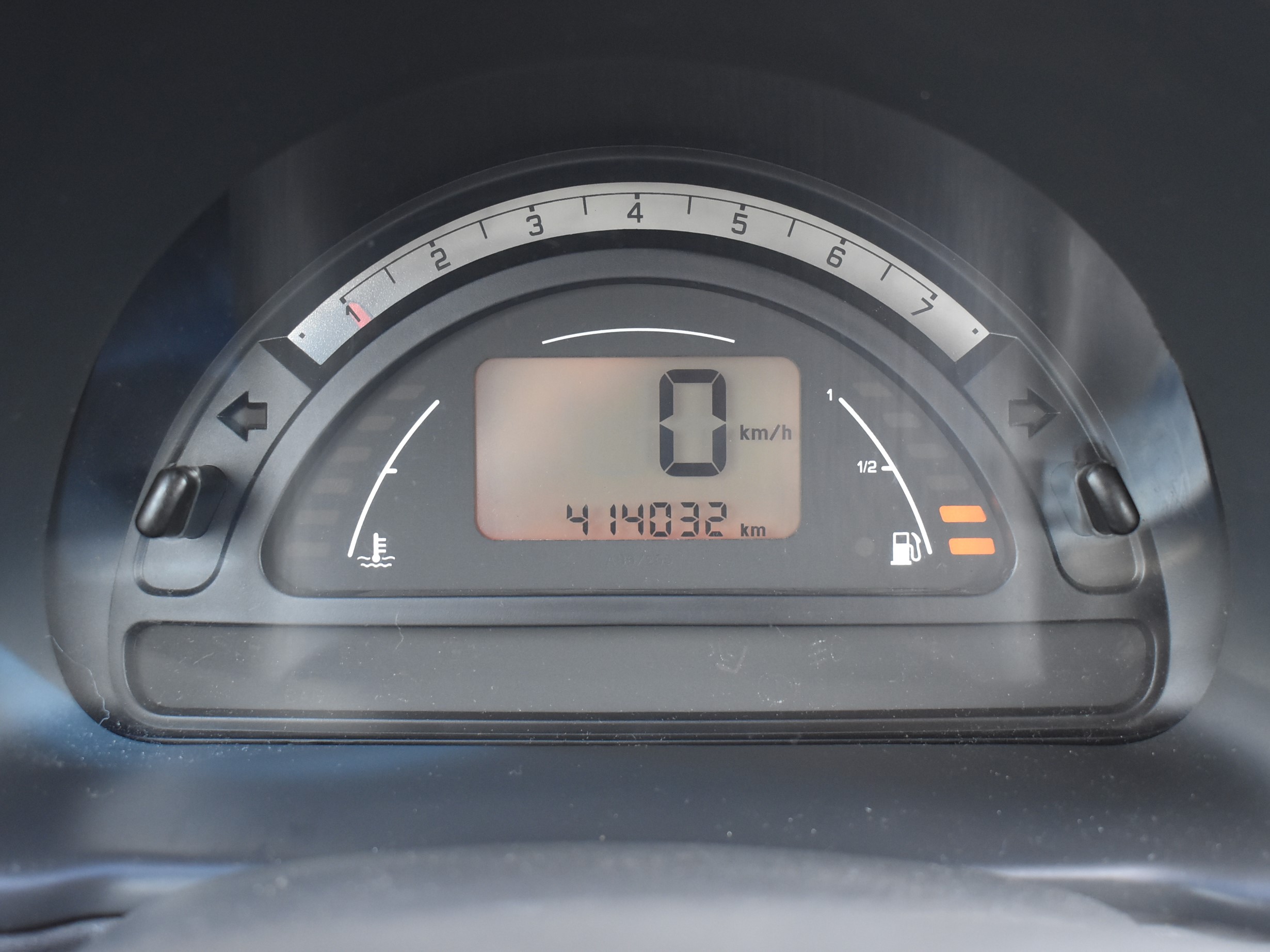  C3