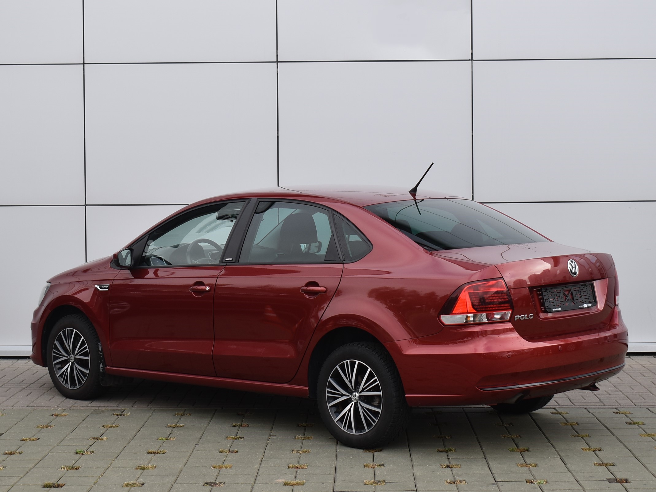  Polo Sedan
