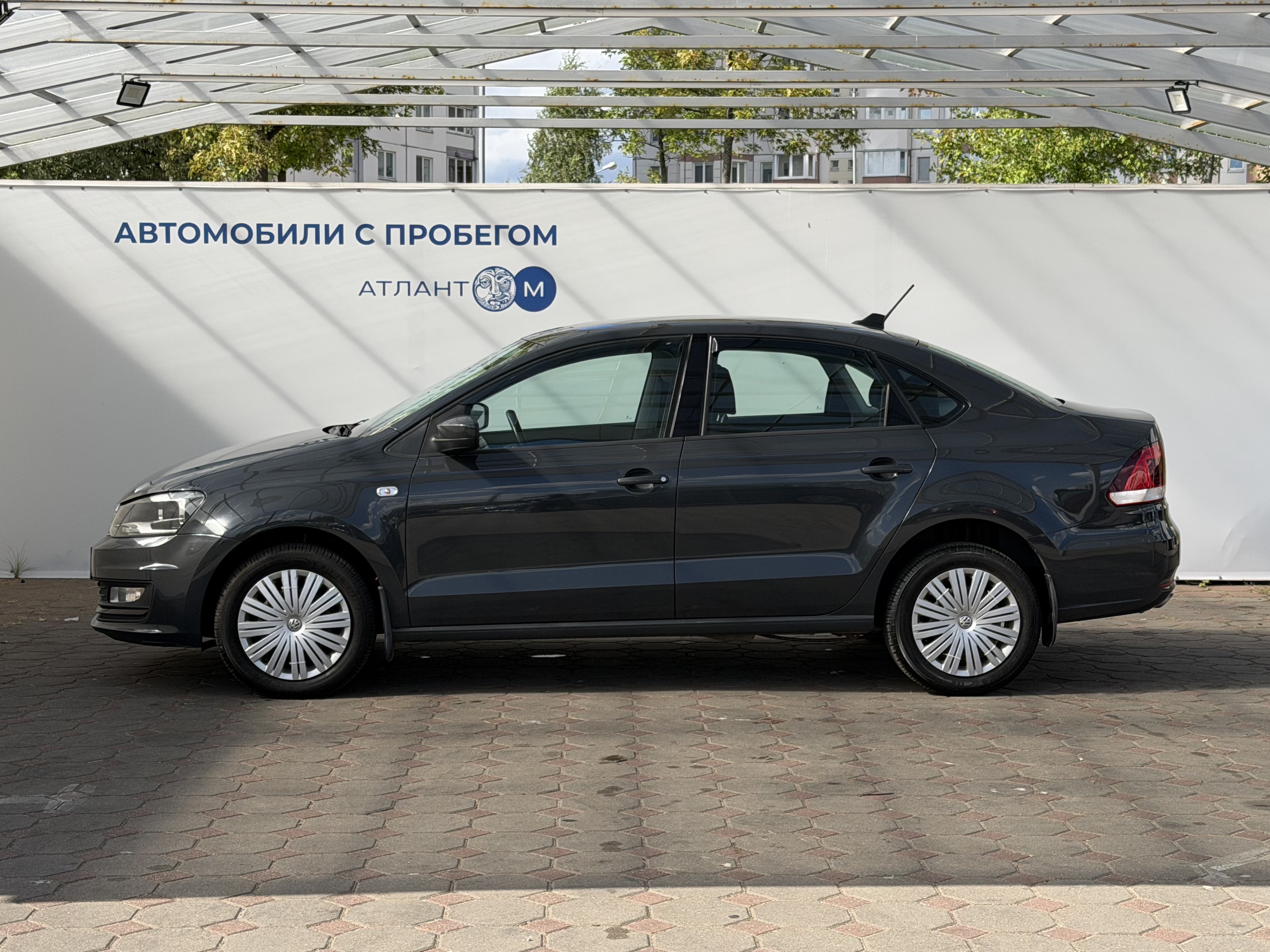  Polo Sedan
