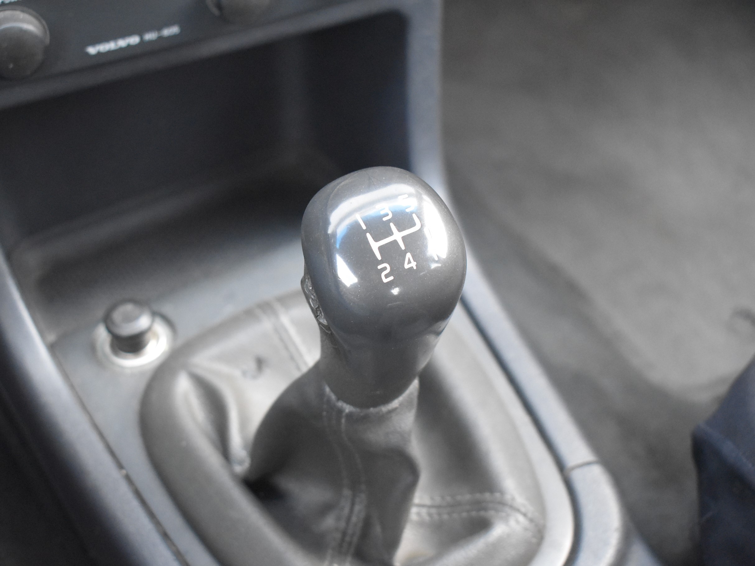  S40