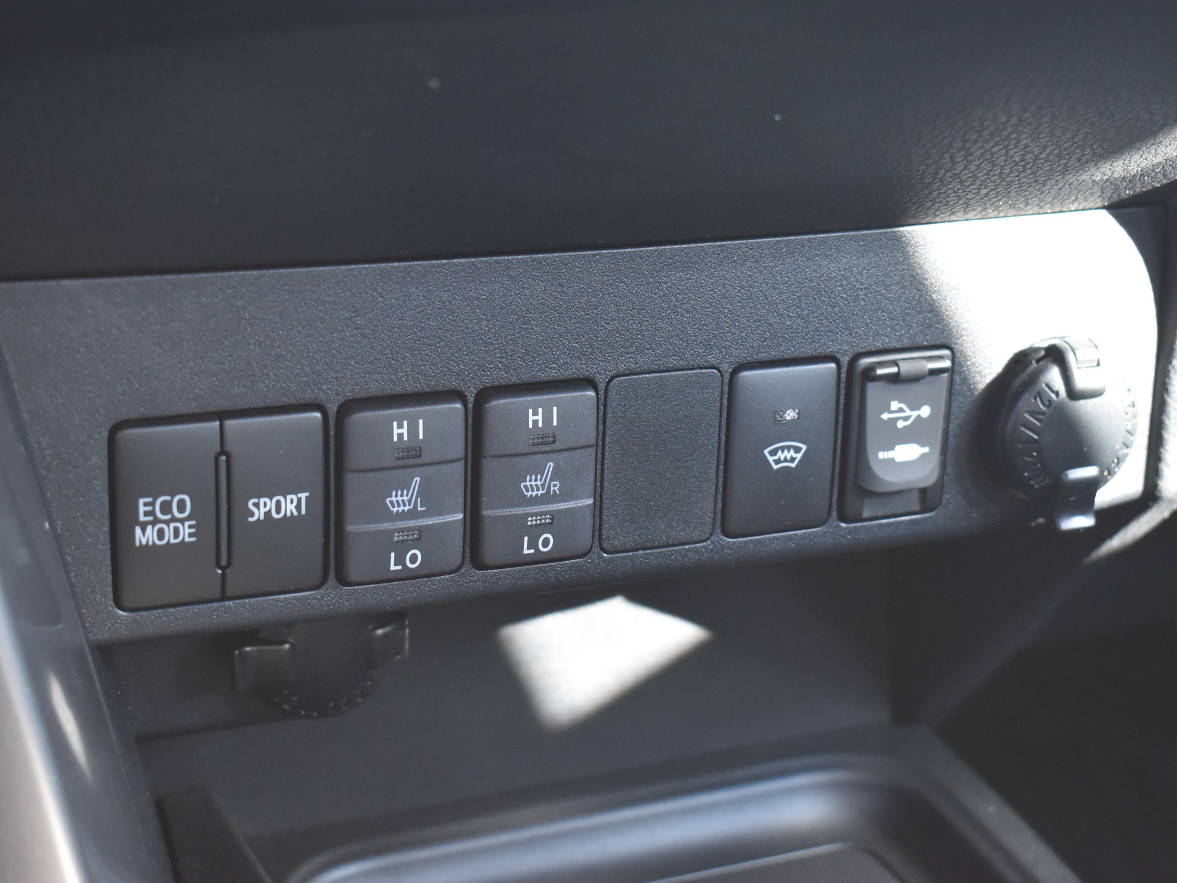  RAV4
