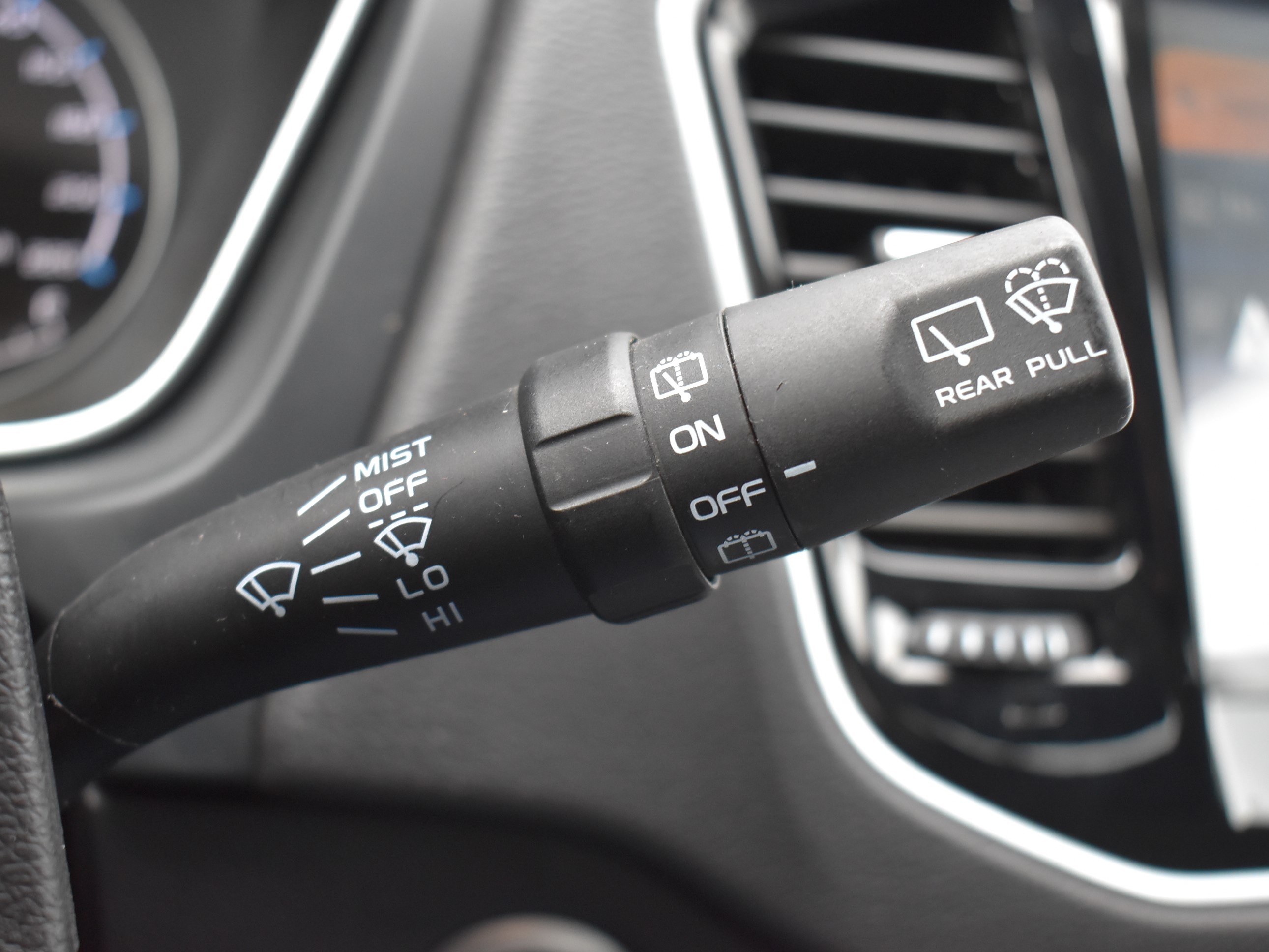  EMGRAND X7
