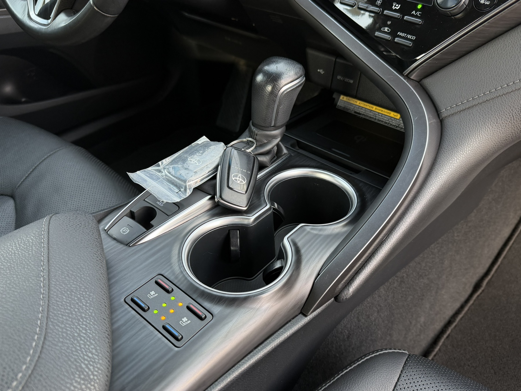 CAMRY