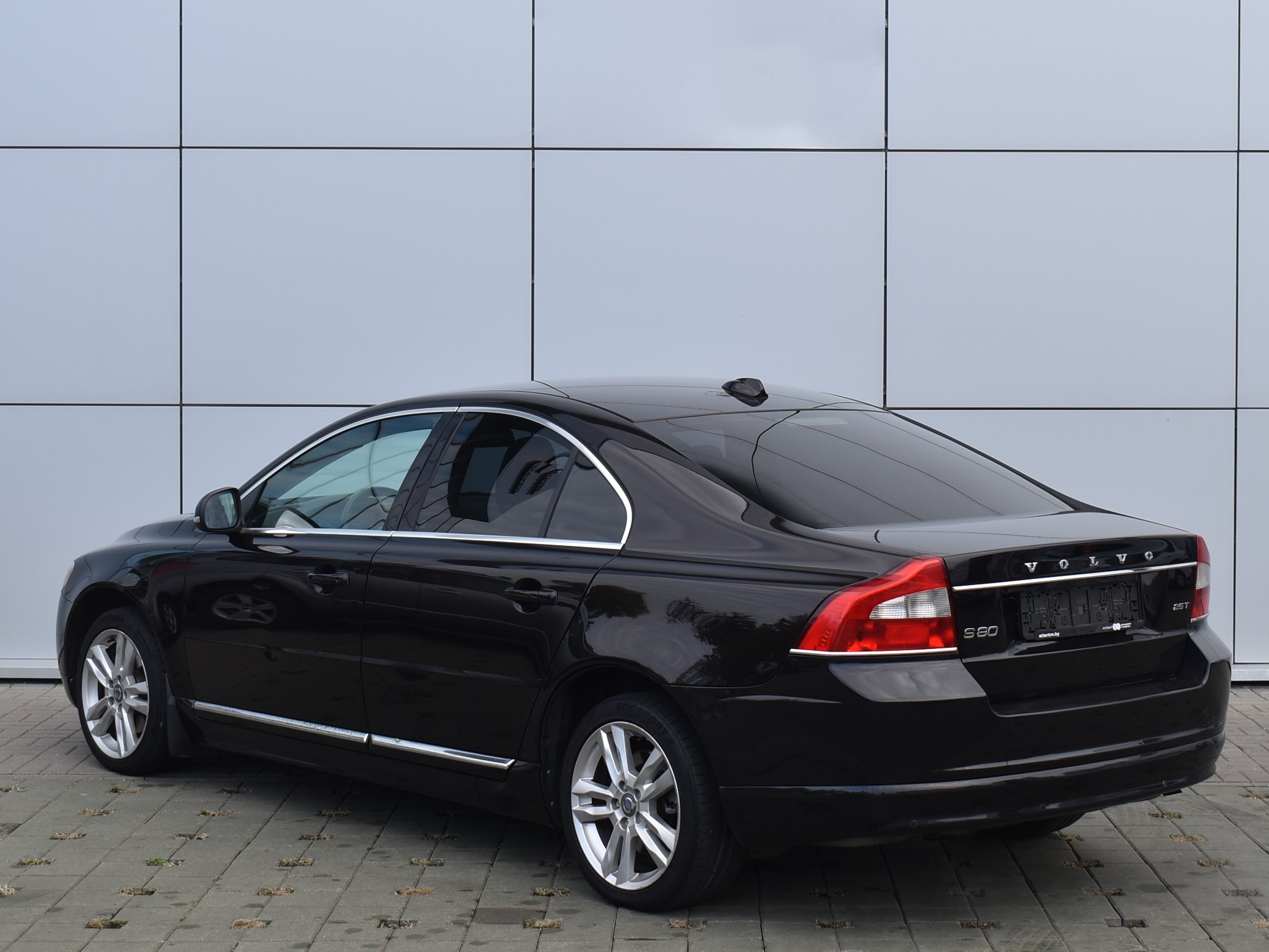  S80